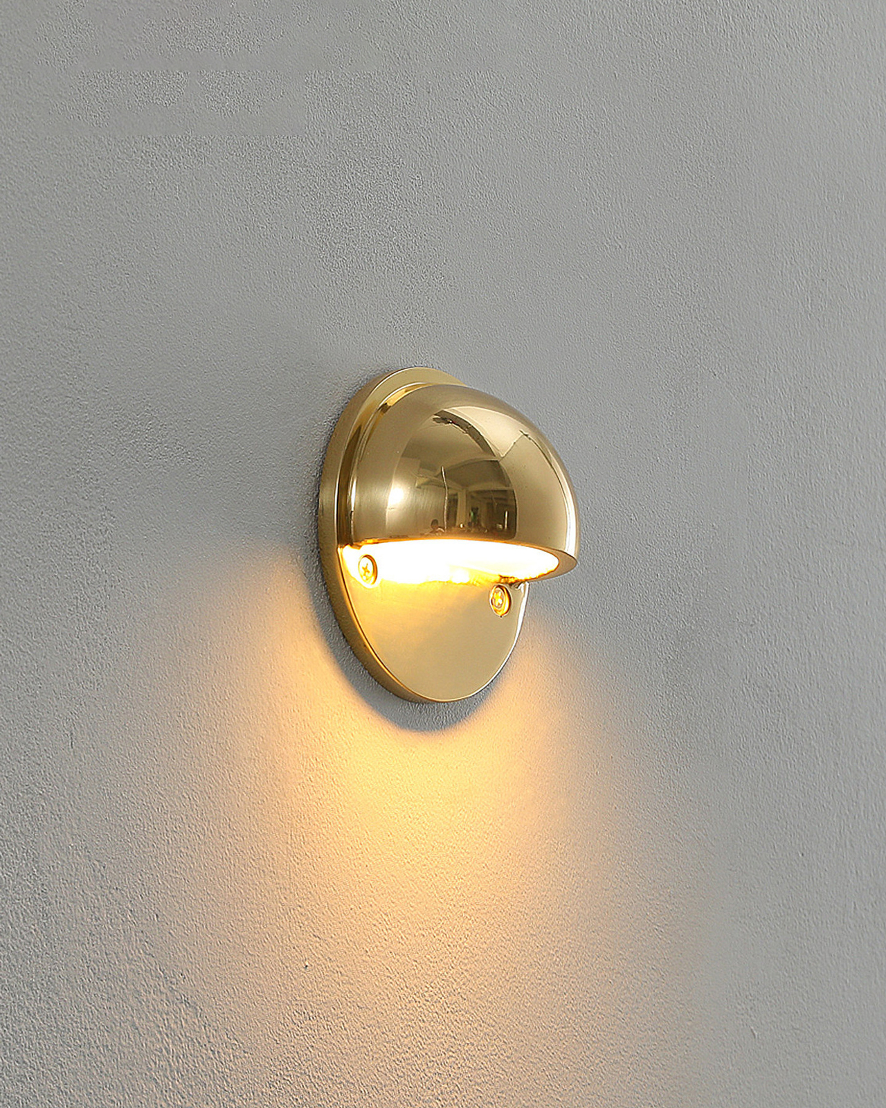Golden Eclipse Brass Wall Light