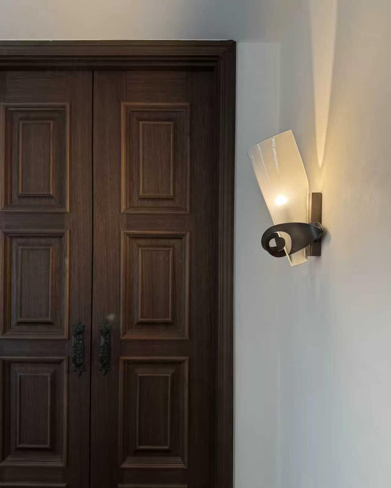 Golden Flourish Glass Wall Sconce