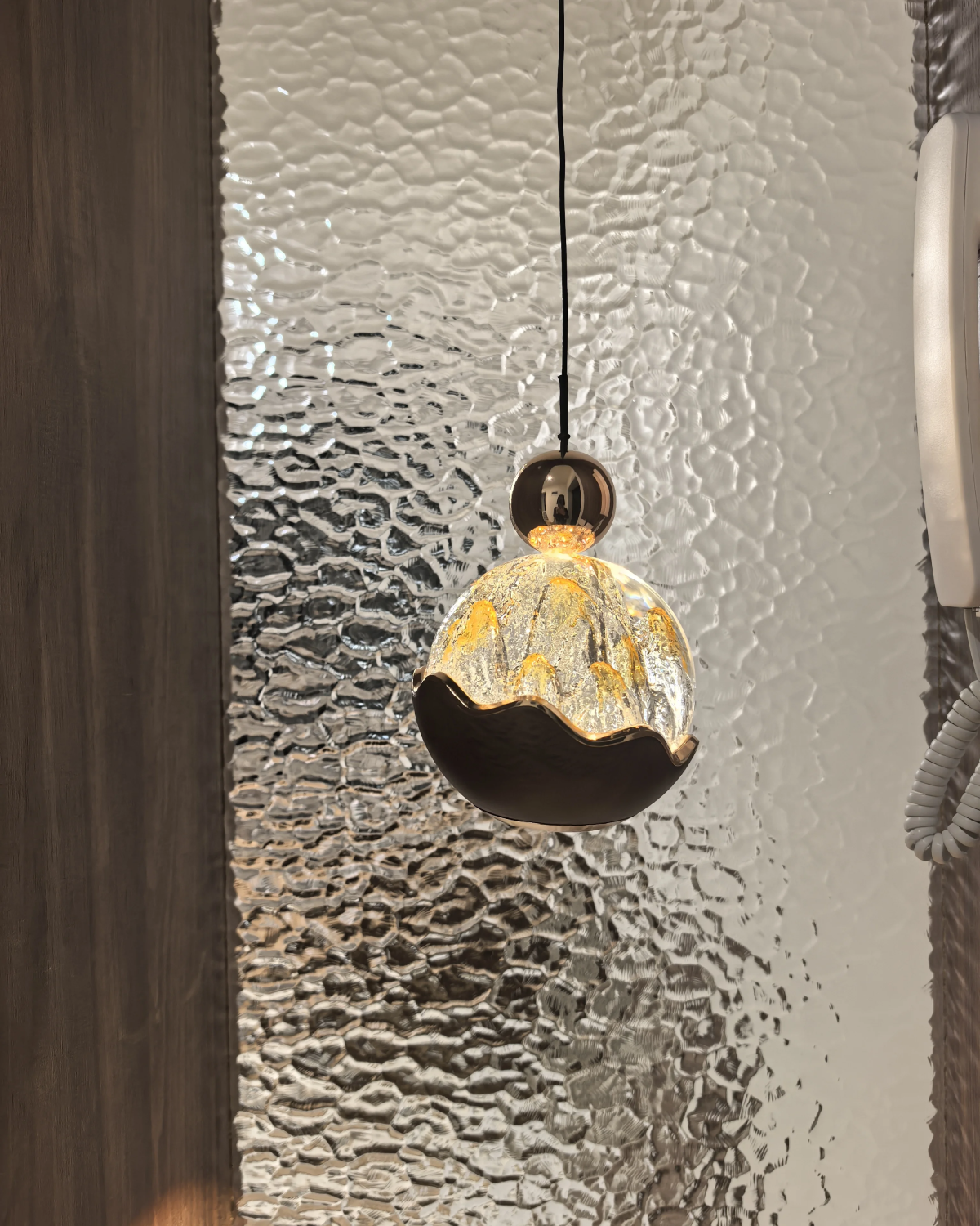 Golden Summit Pendant Light