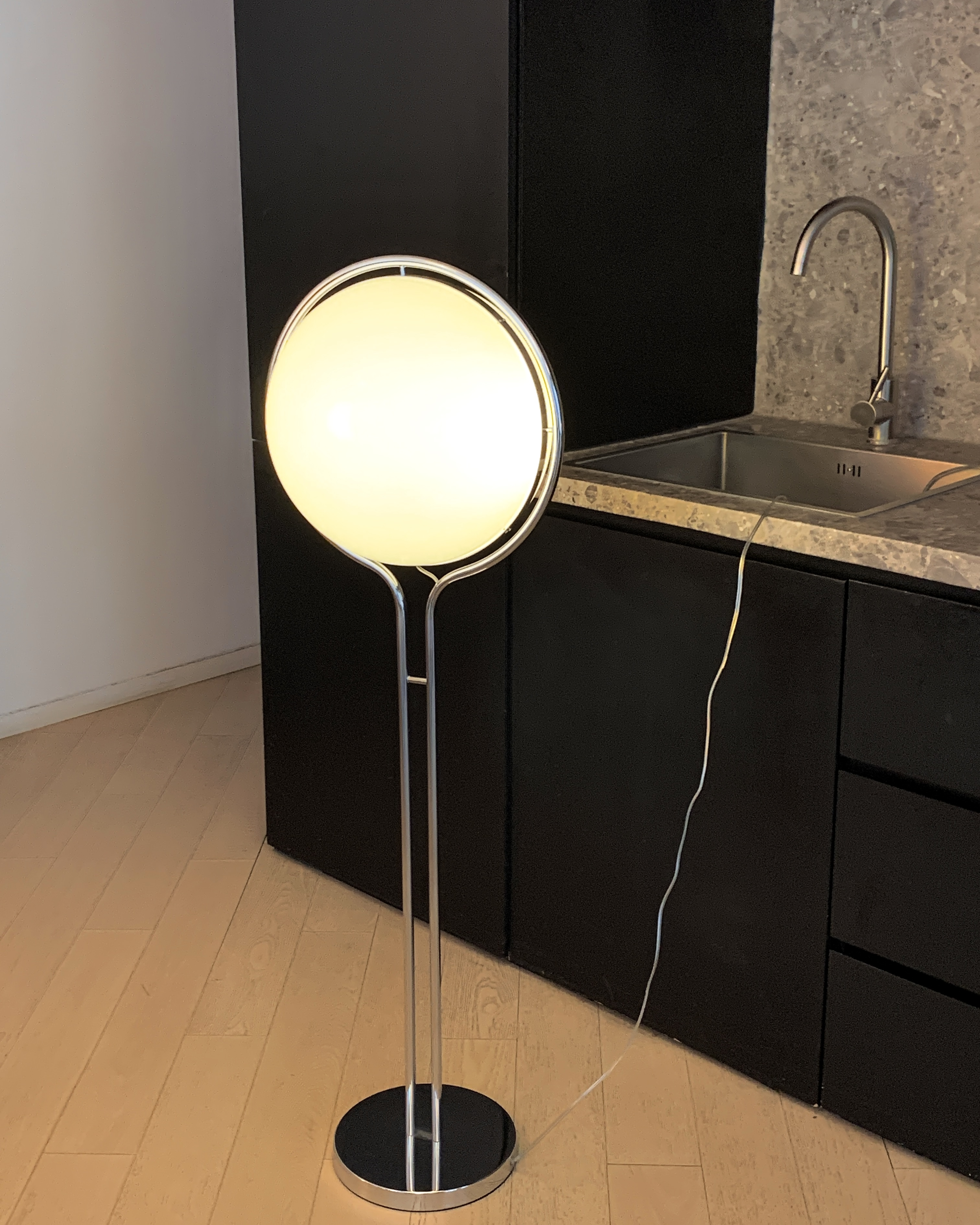 Halo Sphere Floor Lamp