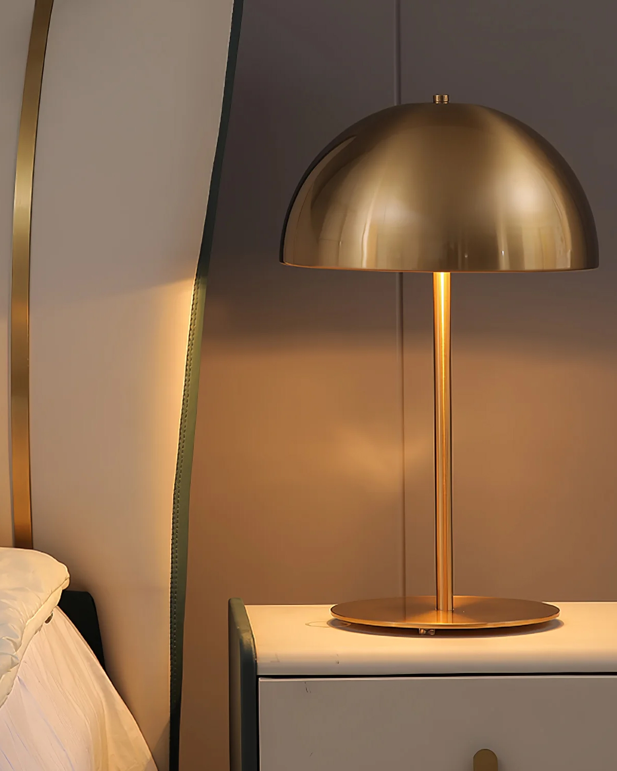 Hanna Table Lamp