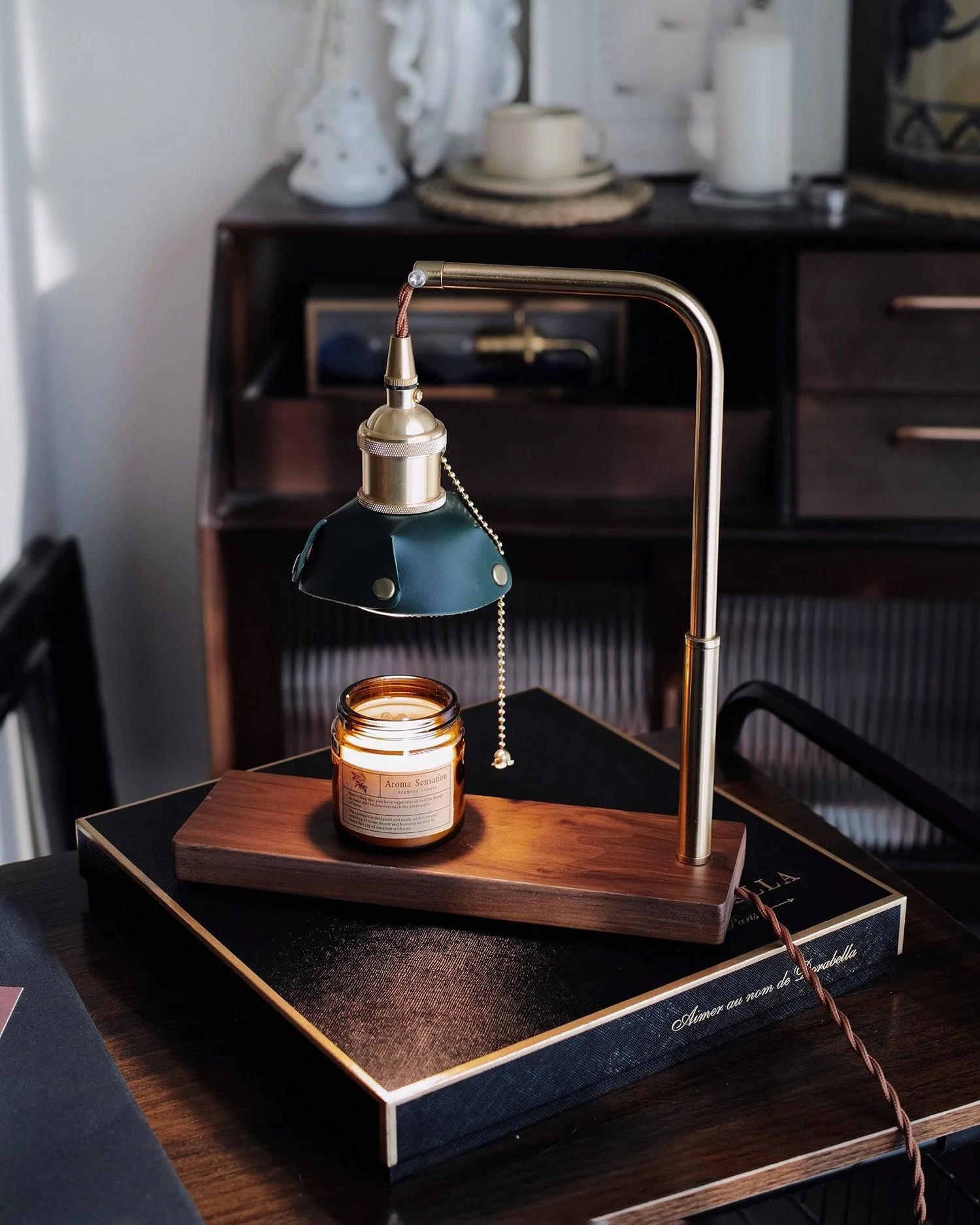 Harnik Retro Table Lamp