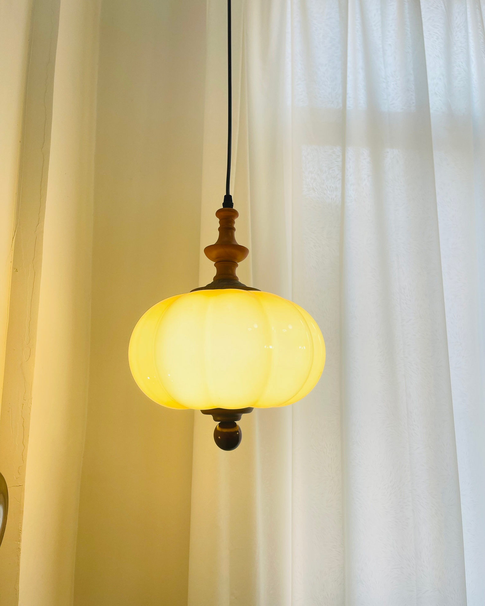 Harvest Pumpkin Glass Pendant Light
