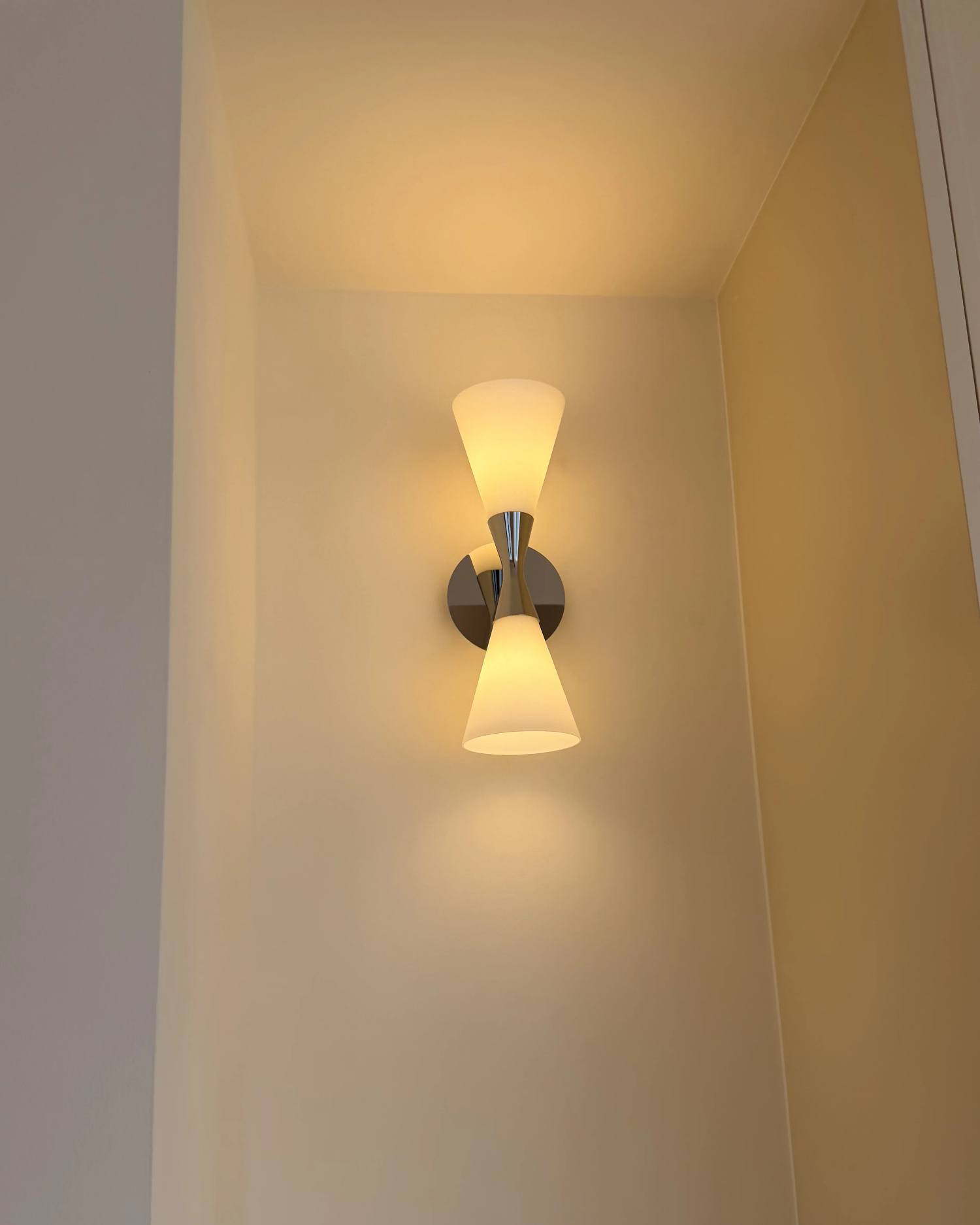 Hourglass Wall Sconce