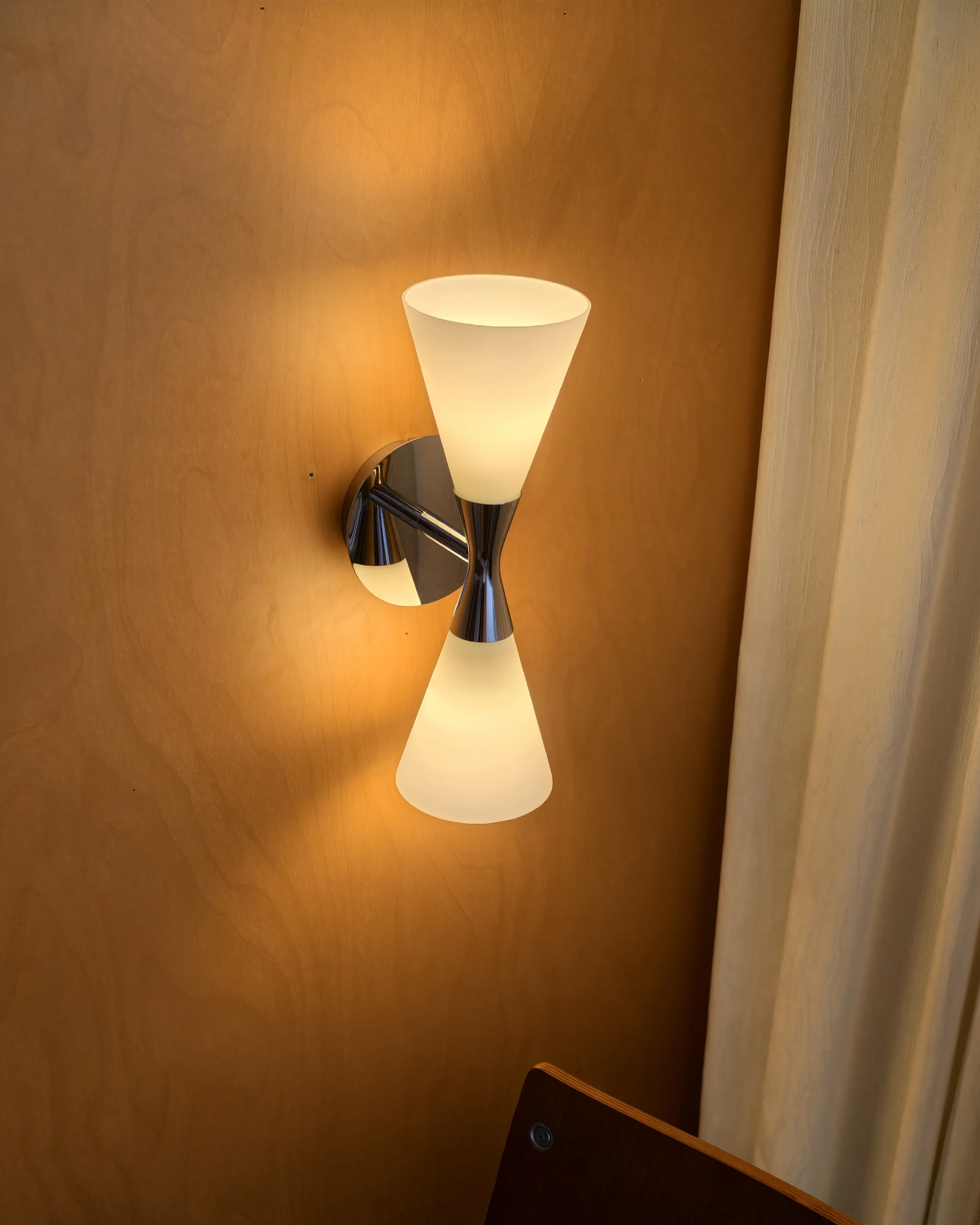 Hourglass Wall Sconce
