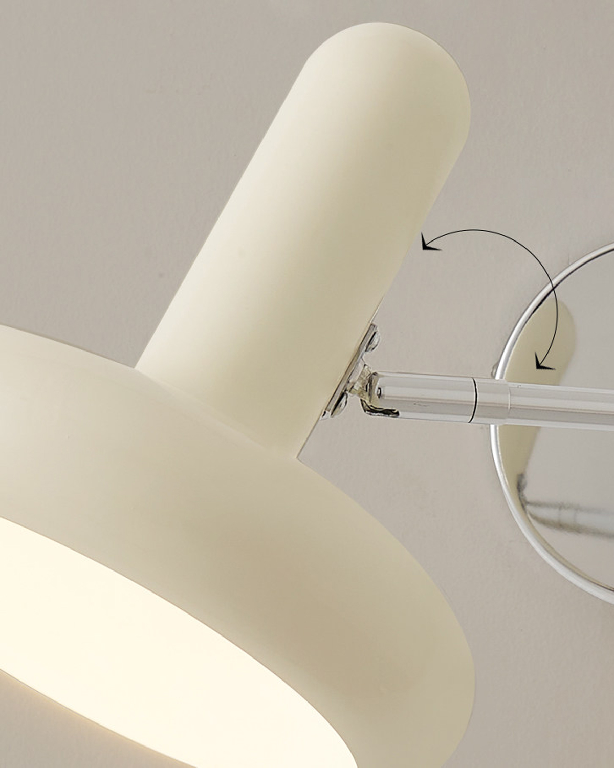 Huddle Swing Wall Lamp