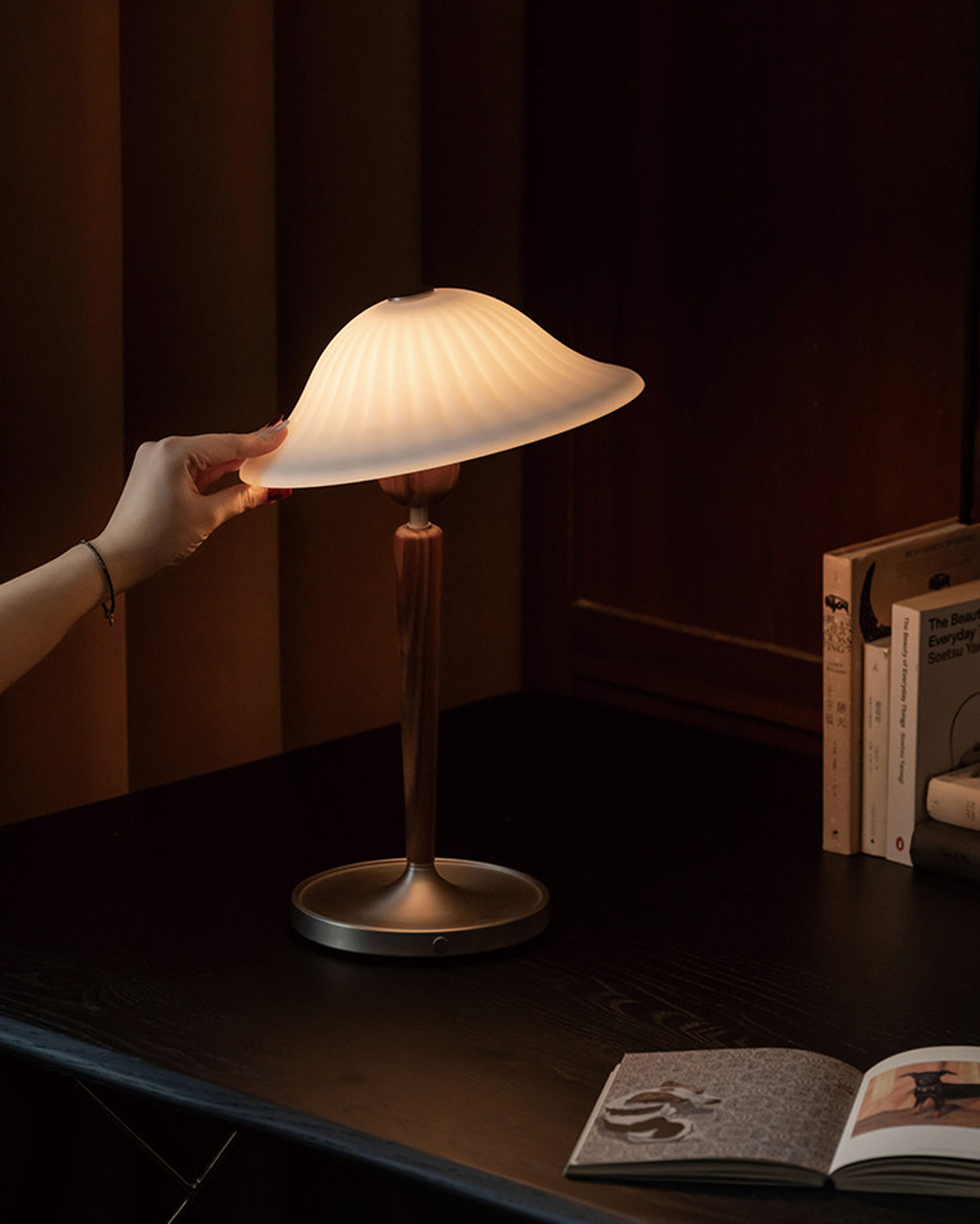 Hush Veil Rechargeable Table Lamp
