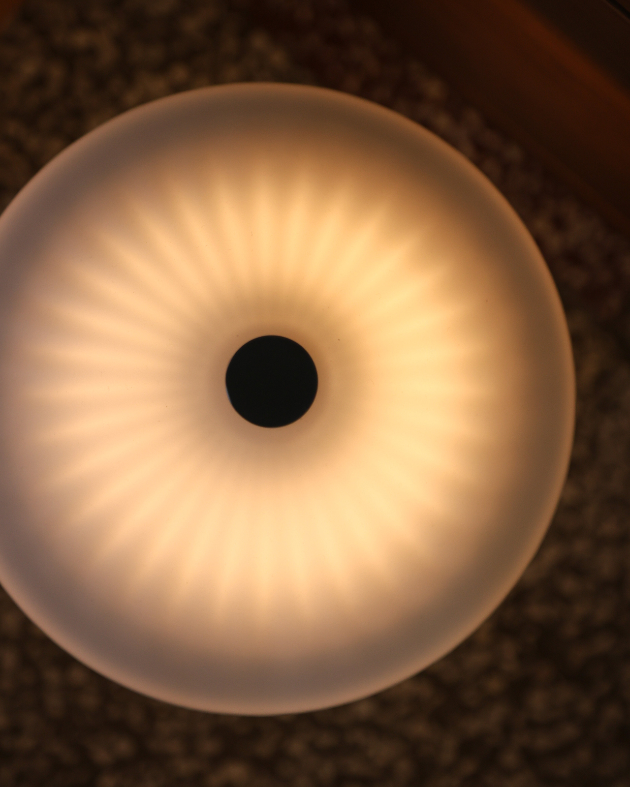 Hush Veil Rechargeable Table Lamp