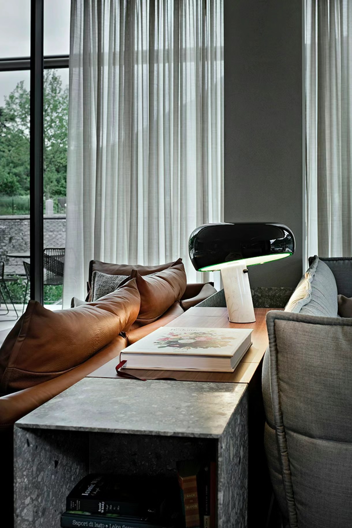 Marble Snoopy Table Lamp