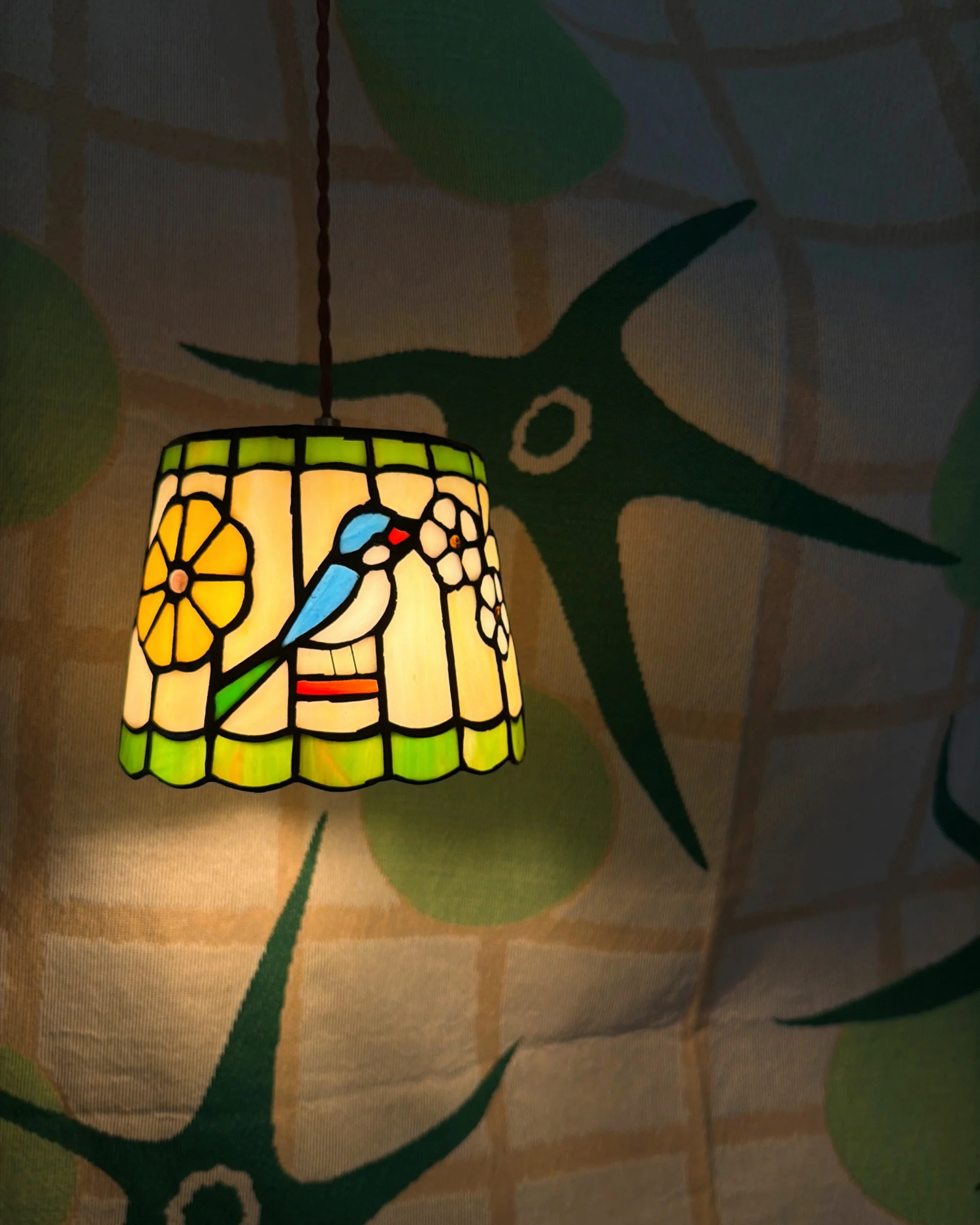 Kachō Stained Glass Pendant Light