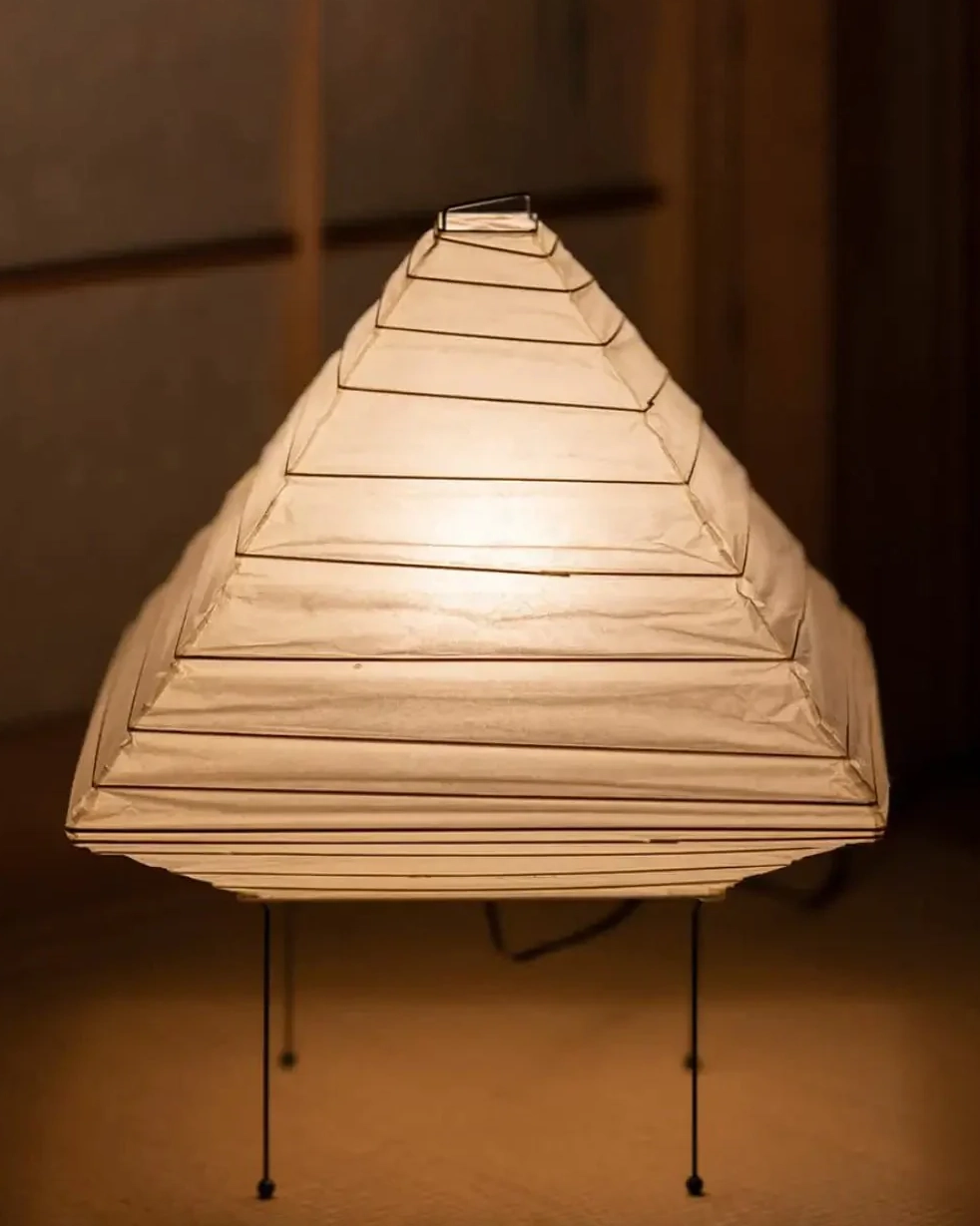 Kiyoshi Akari Paper Table Lamp