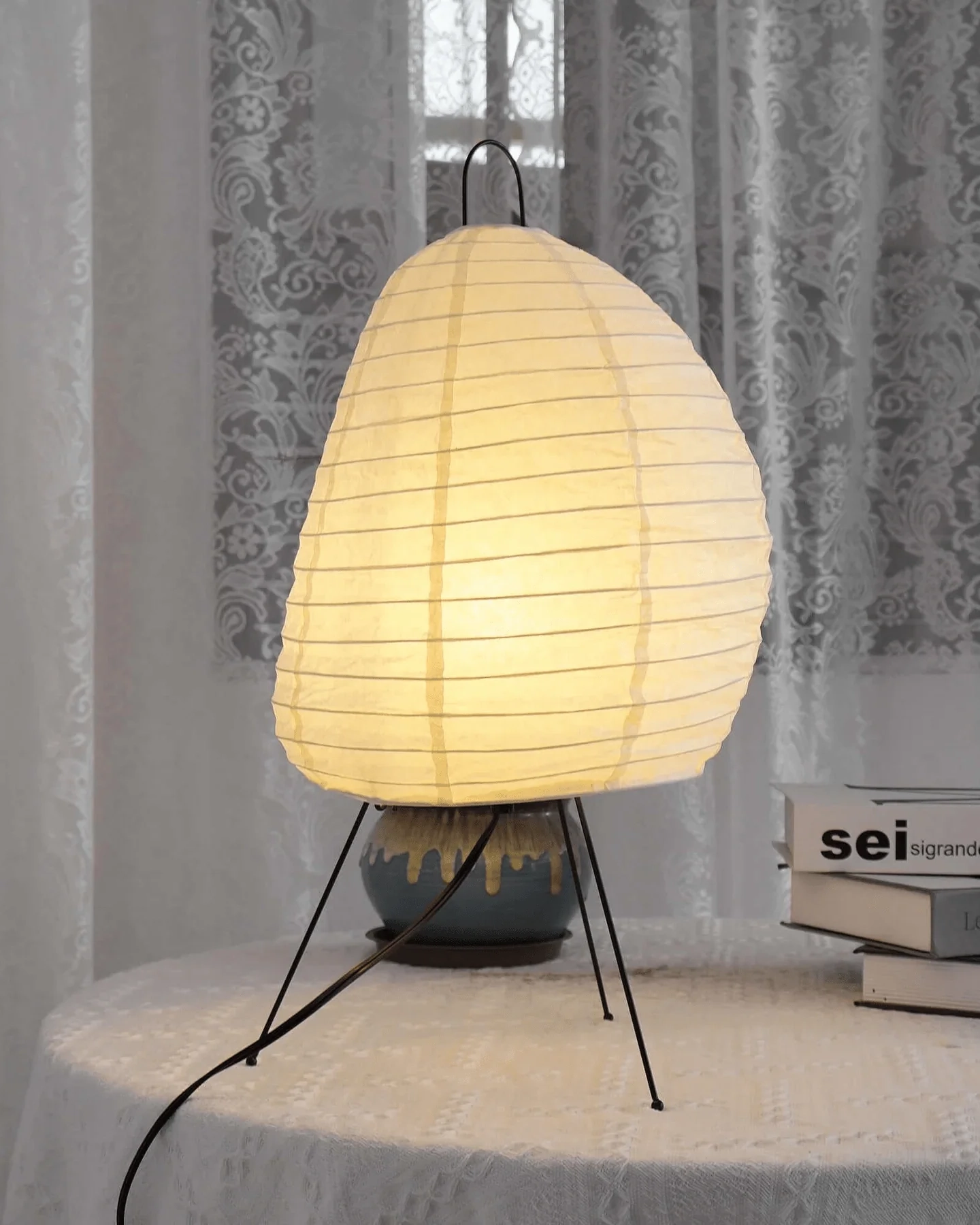 Komi Paper Table Lamp