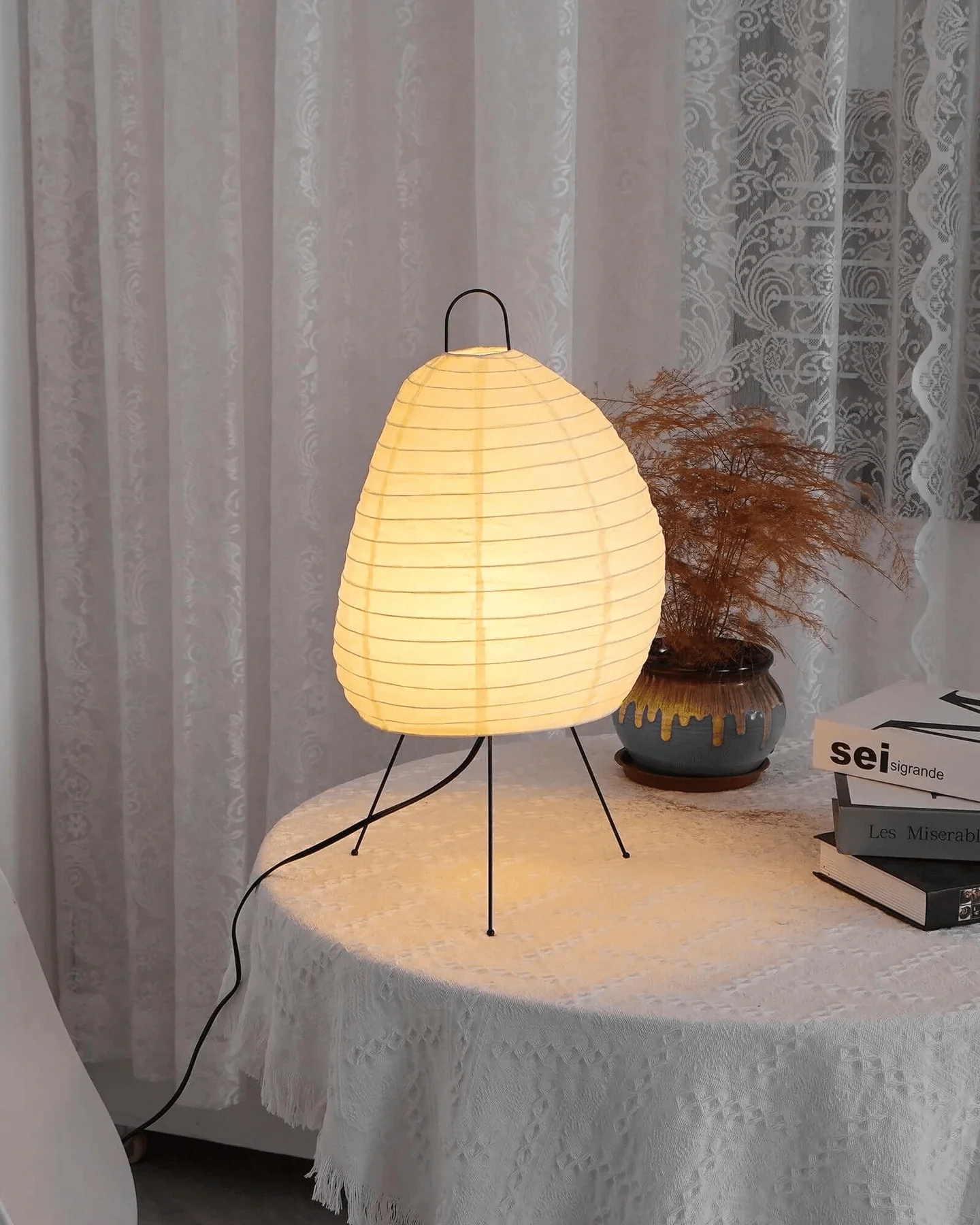 Komi Paper Table Lamp