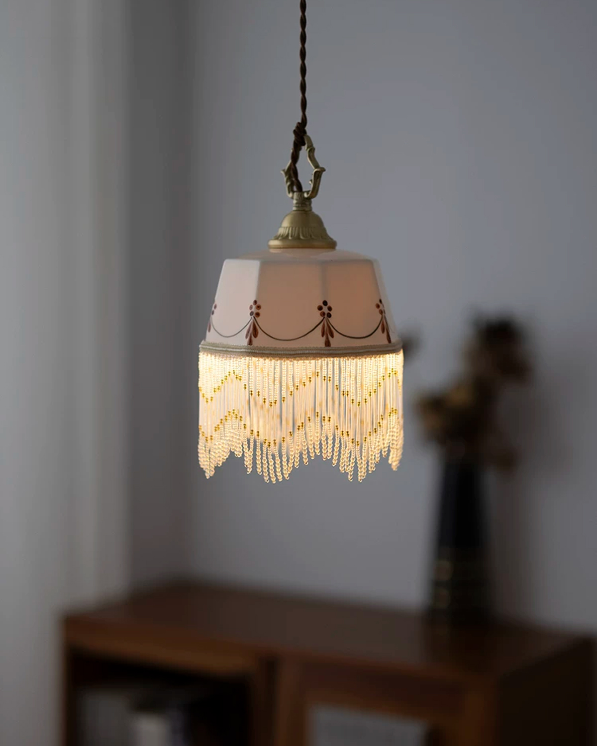 Lacefall Ceramic Pendant Light
