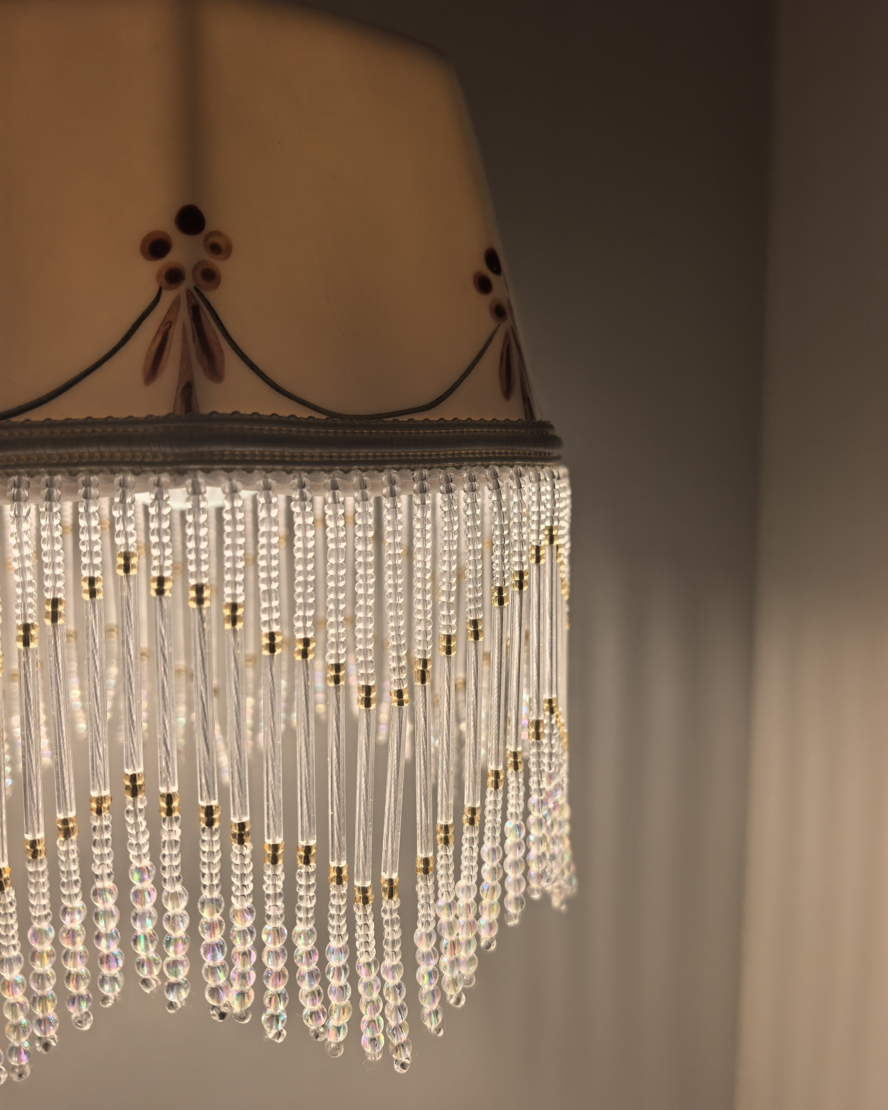 Lacefall Ceramic Pendant Light