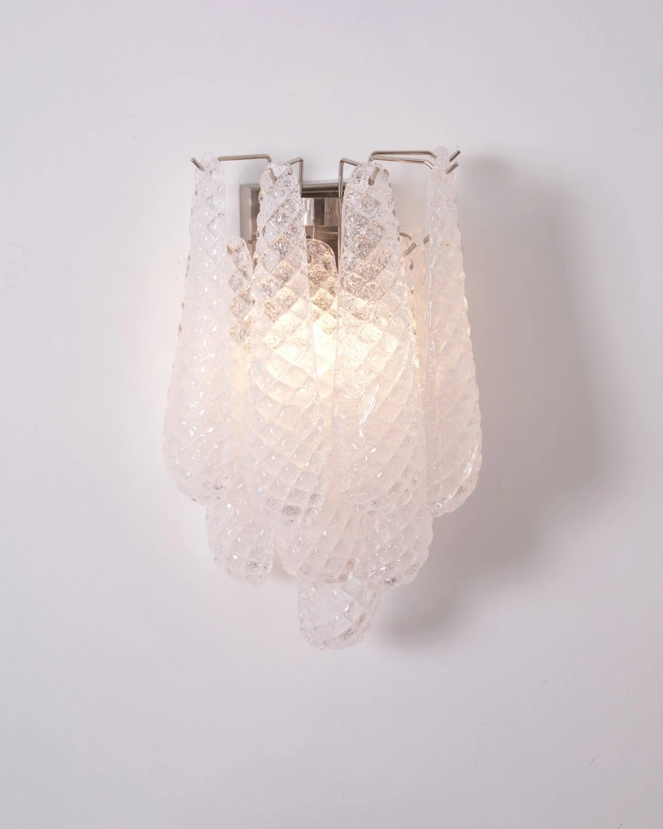 Lagoon Bloom Wall Lamp