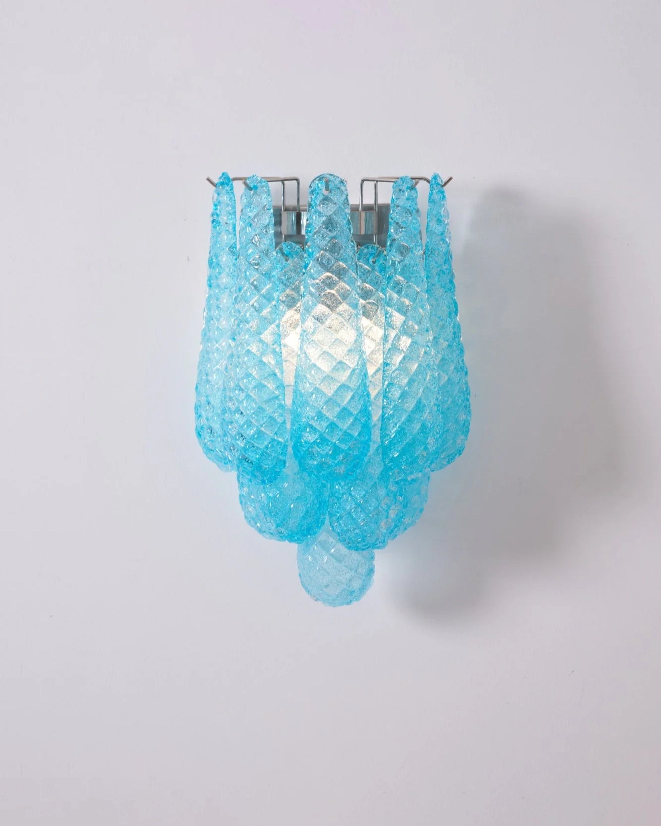 Lagoon Bloom Wall Lamp