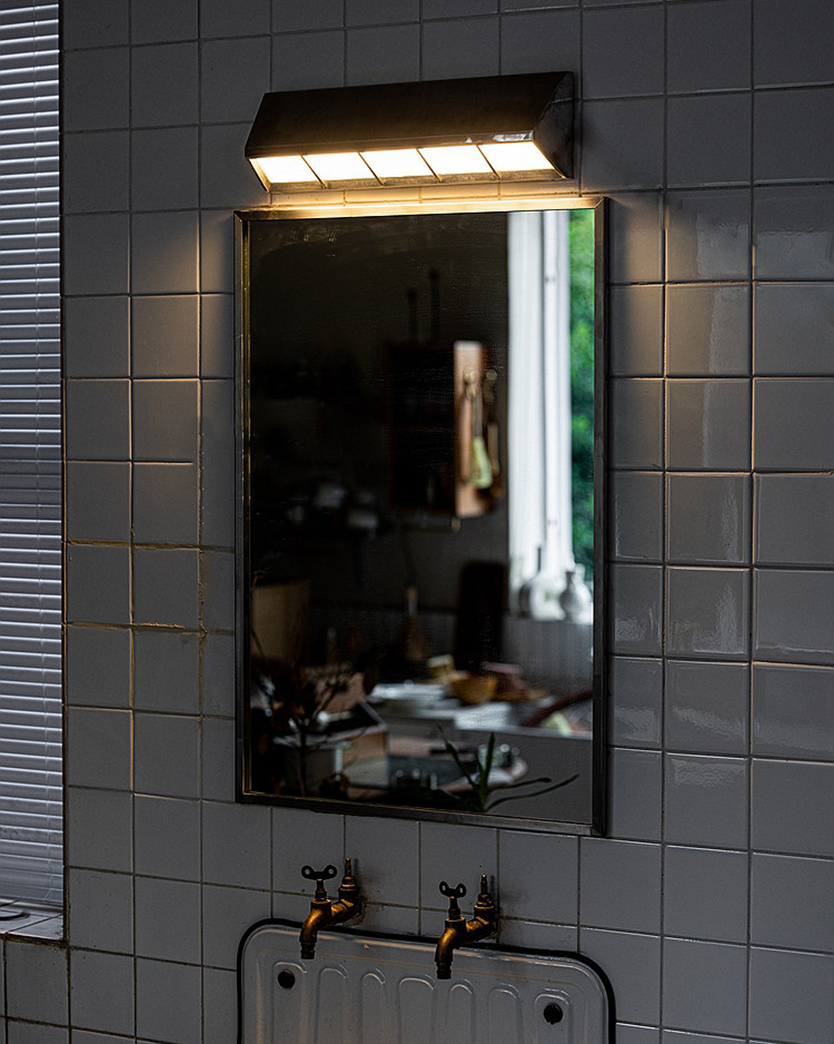 Laneway Glow Wall Light