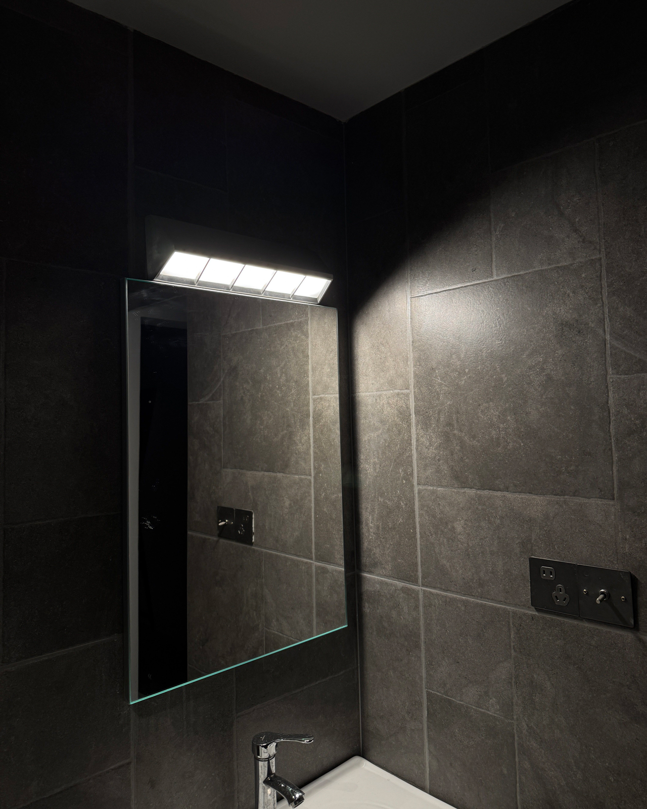 Laneway Glow Wall Light