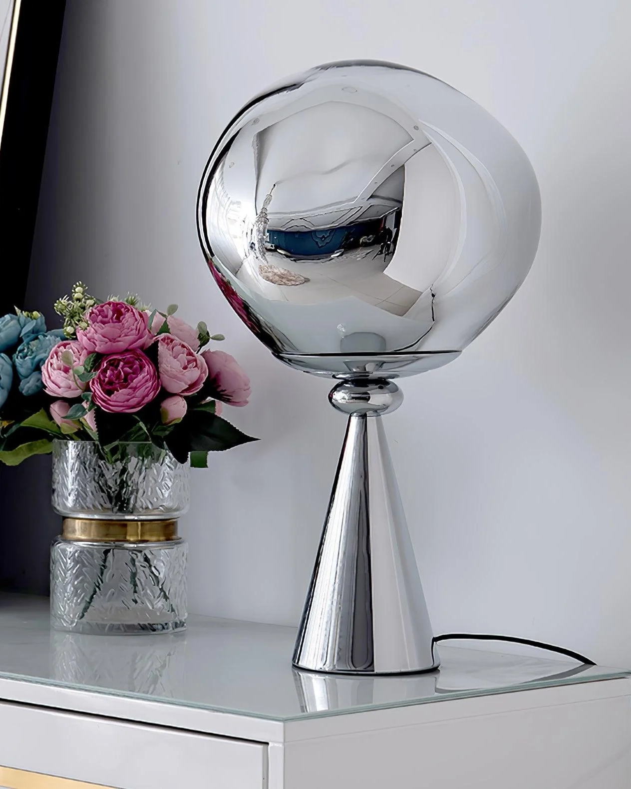 Lava Cone Table Lamp