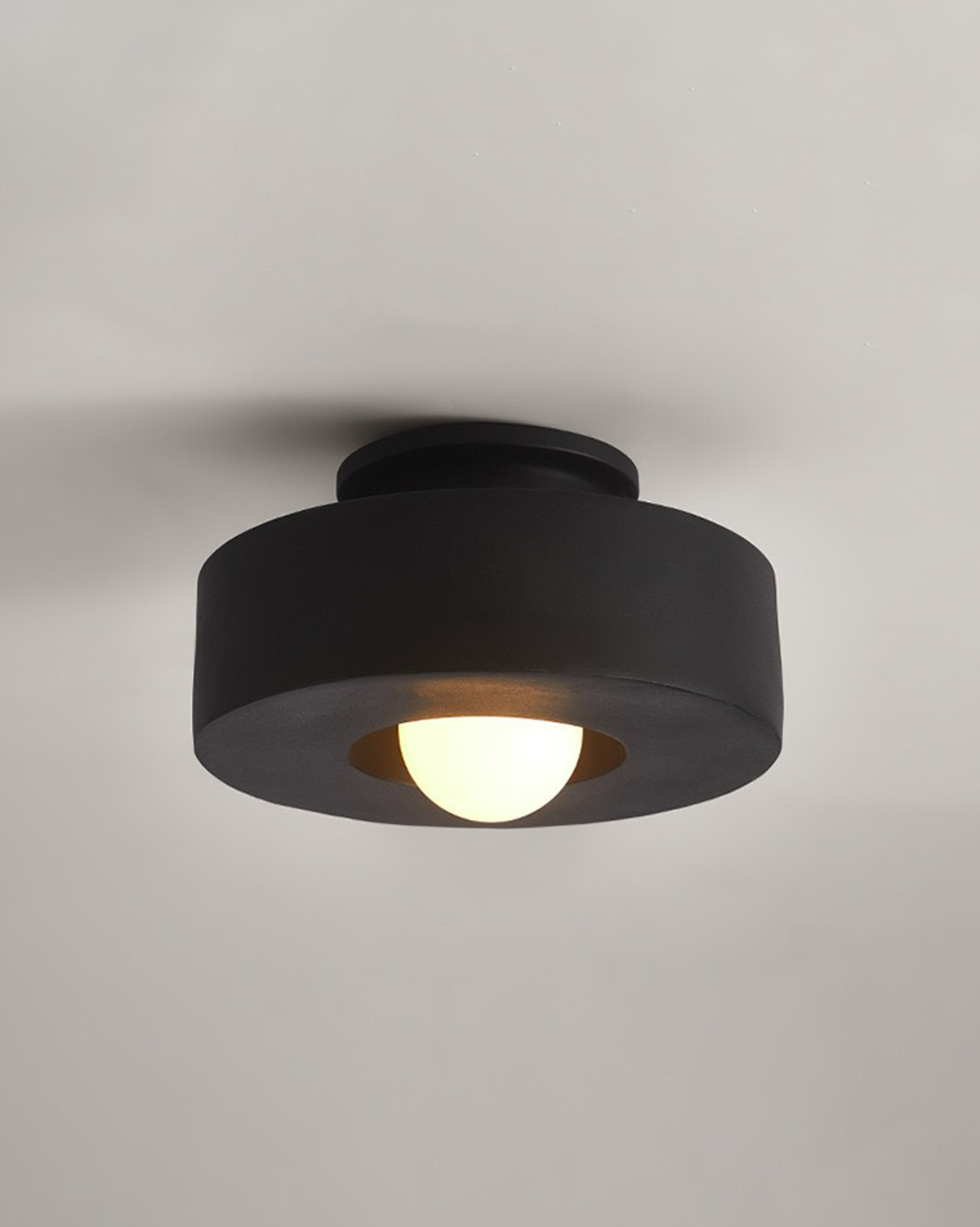 Lento Ceiling Light