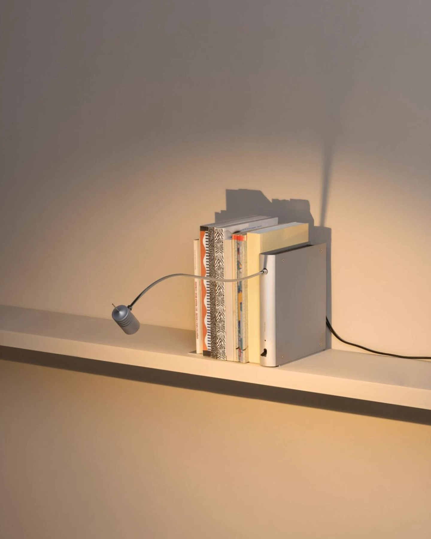 Libris LED Table Lamp