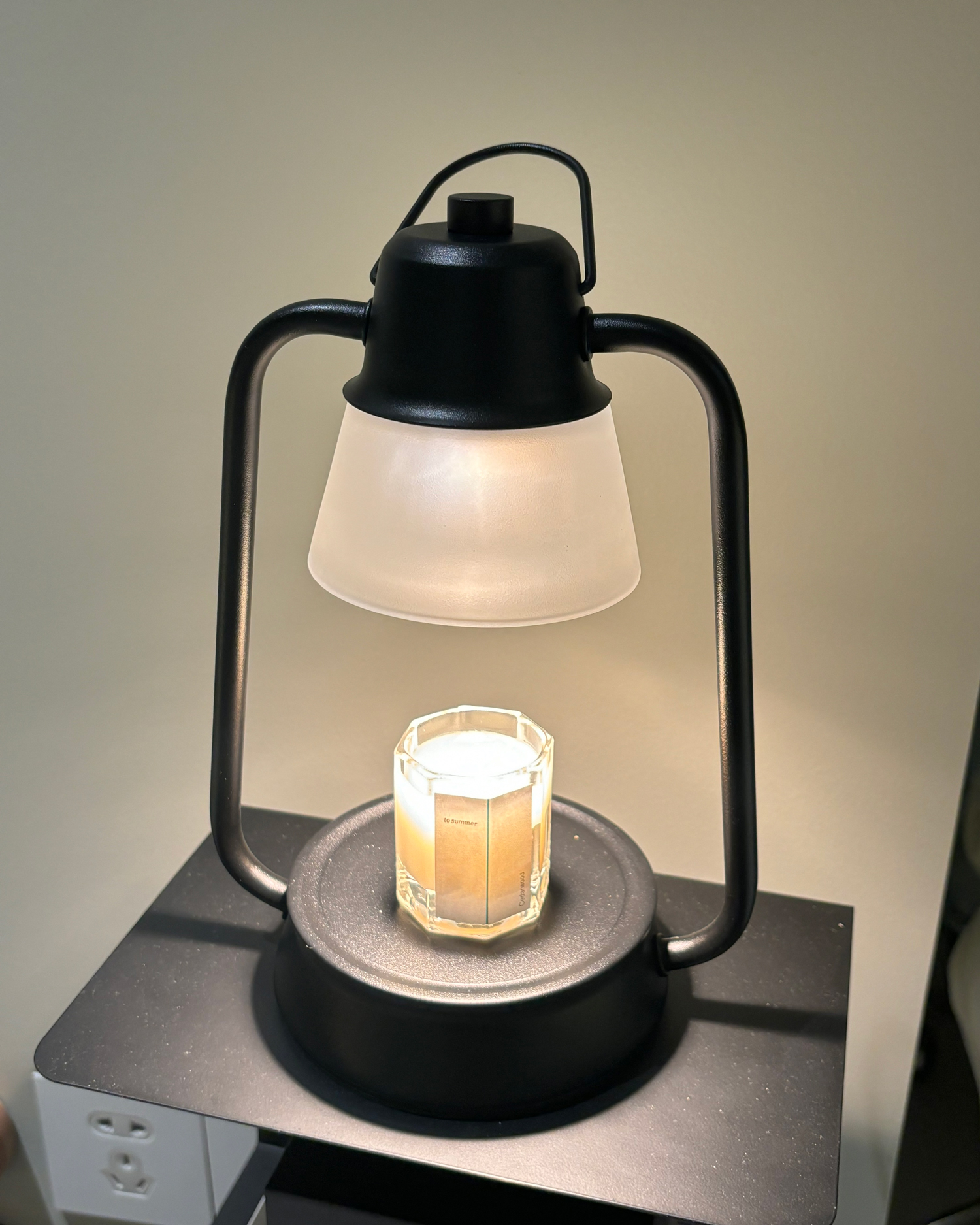 Lili Wax Warmer Table Lamp