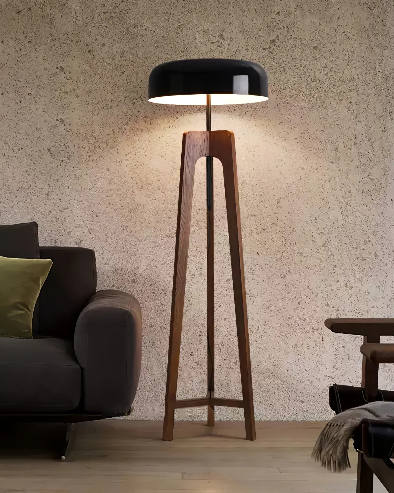 Linea Floor Lamp