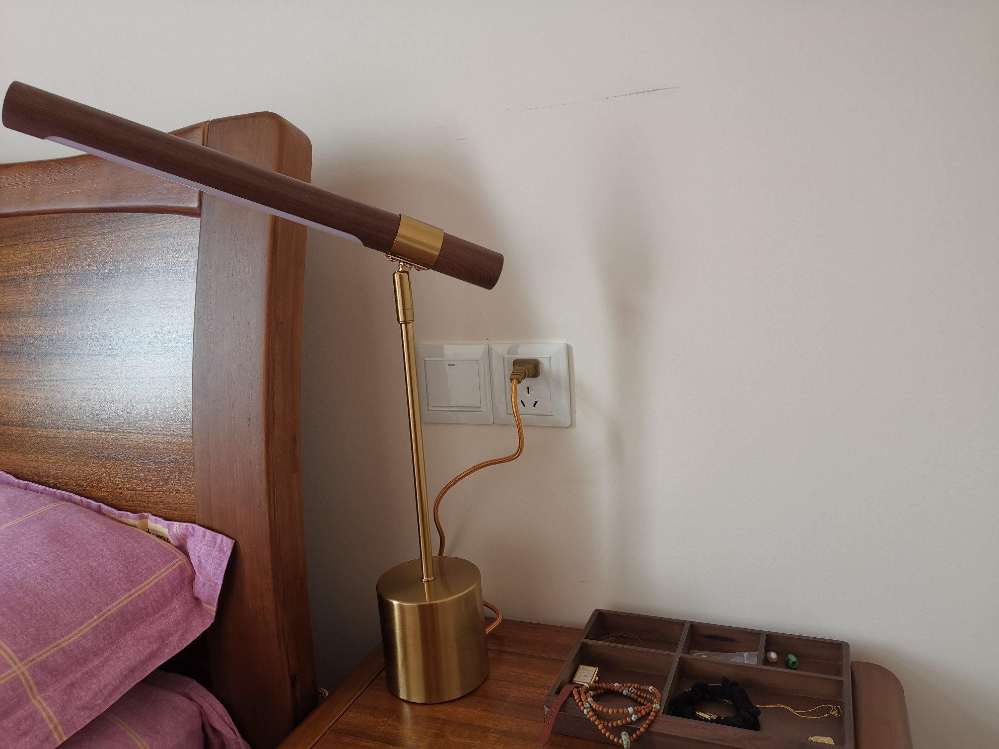 Linear Table Lamp-elegalight