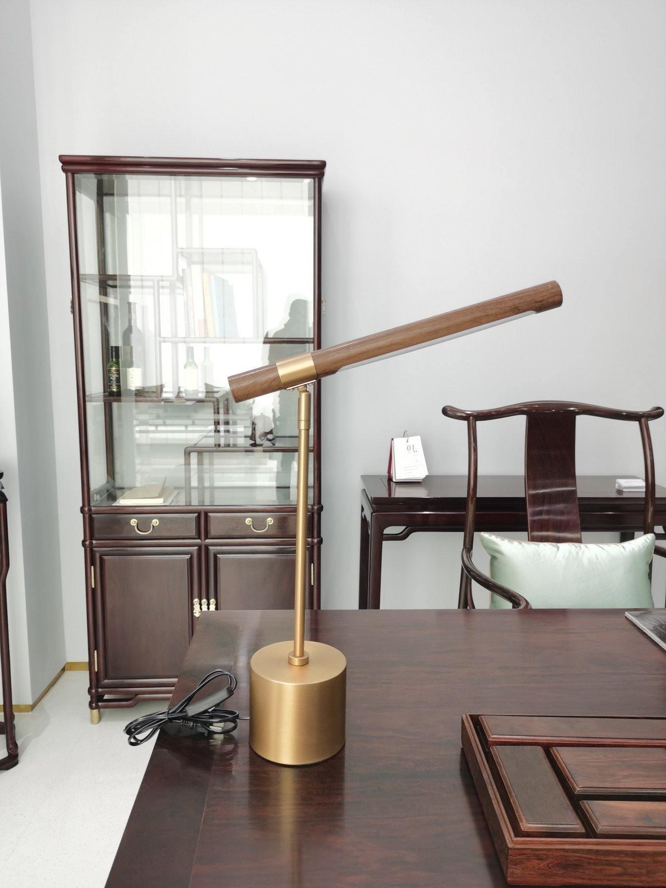 Linear Table Lamp-elegalight