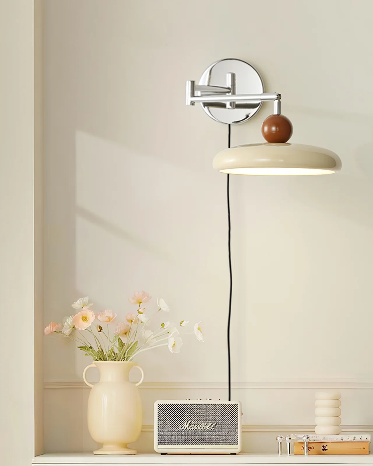 Lola Plug-in Wall Lamp