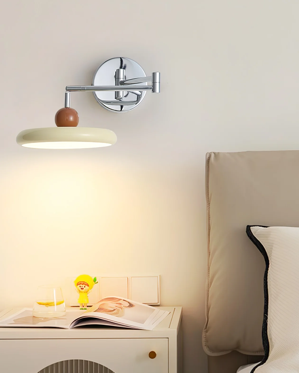 Lola Swing Arm Wall Lamp