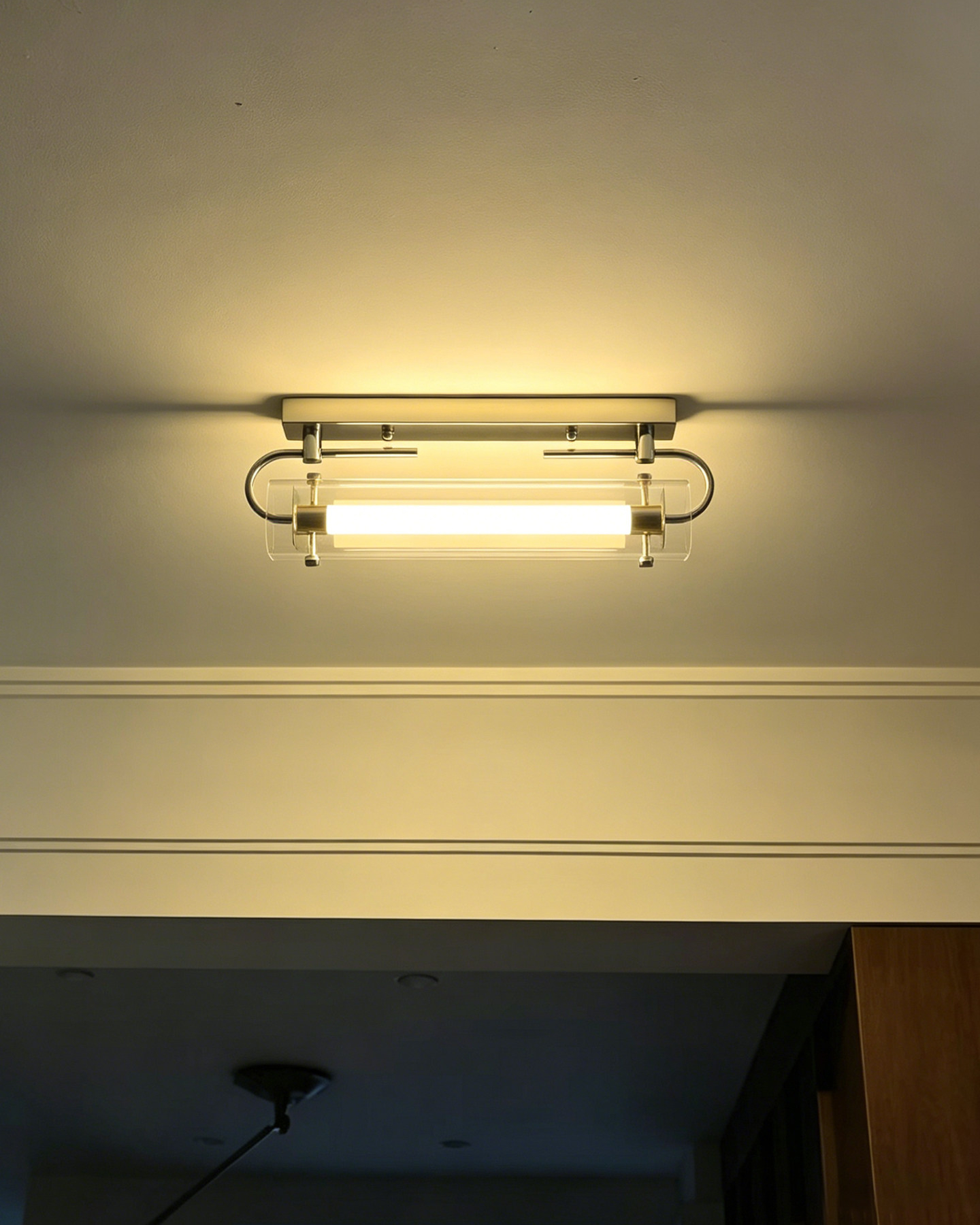Lucid Beam Glass Wall Light