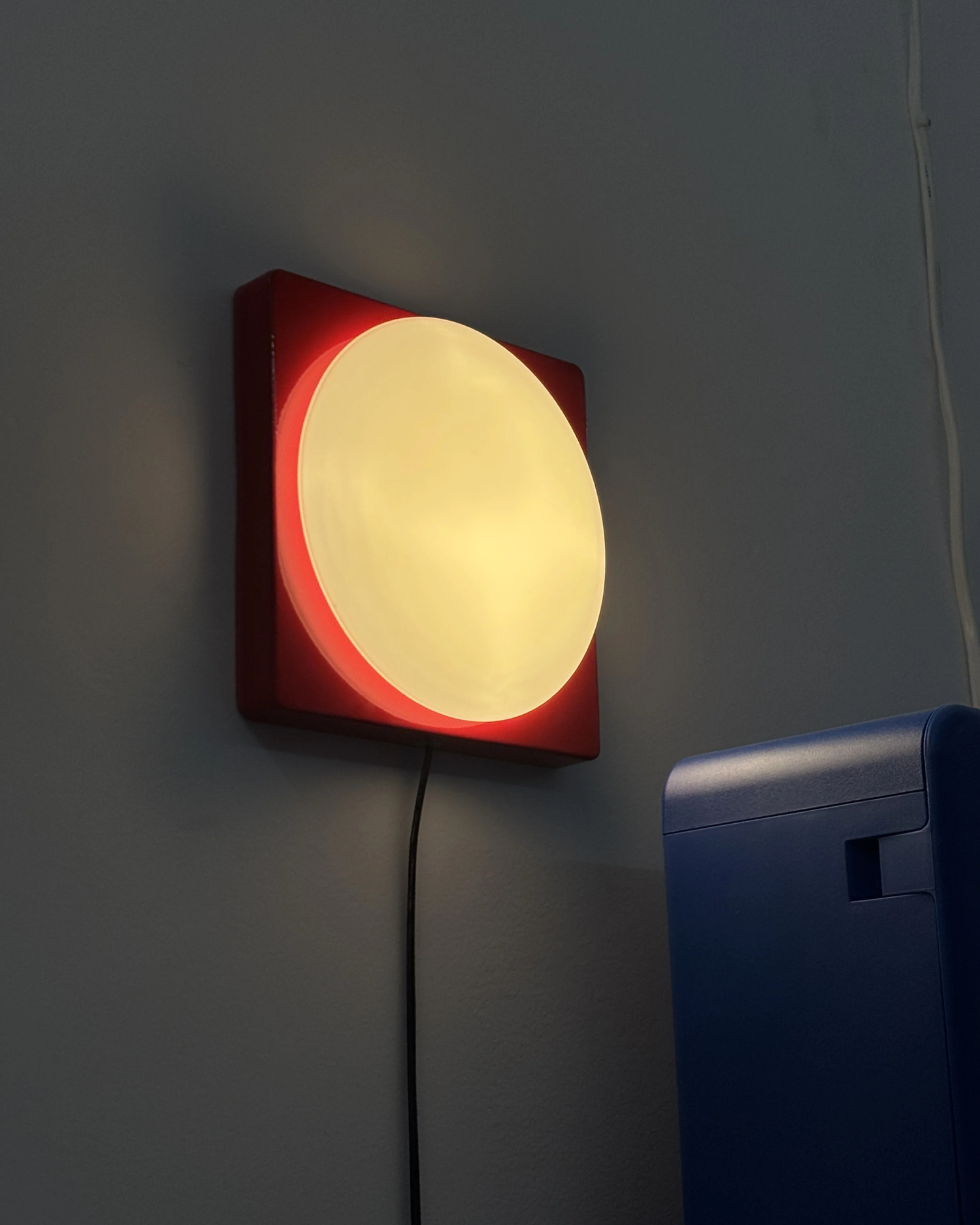 Ludo Glass Wall Sconce
