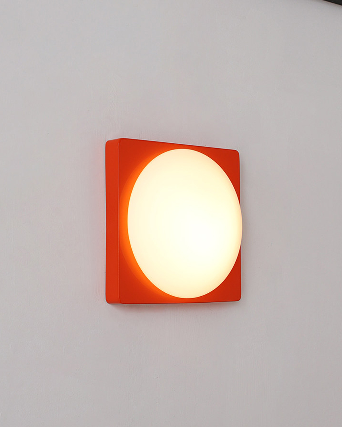 Ludo Glass Wall Sconce