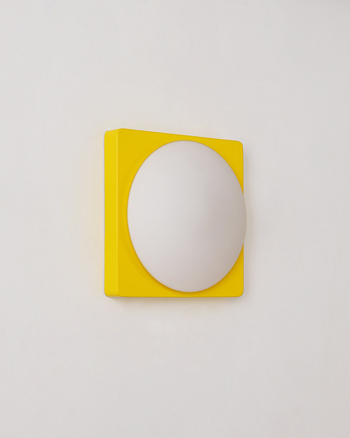 Ludo Glass Wall Sconce