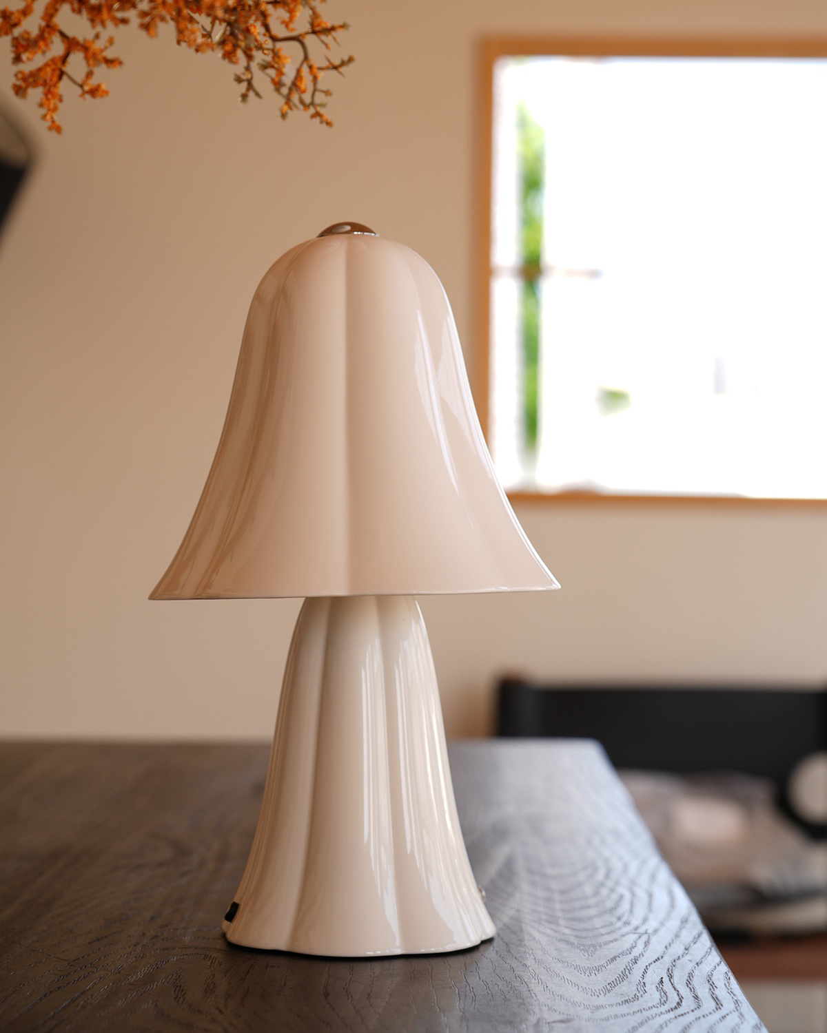Luma Bud Ceramic Table Lamp