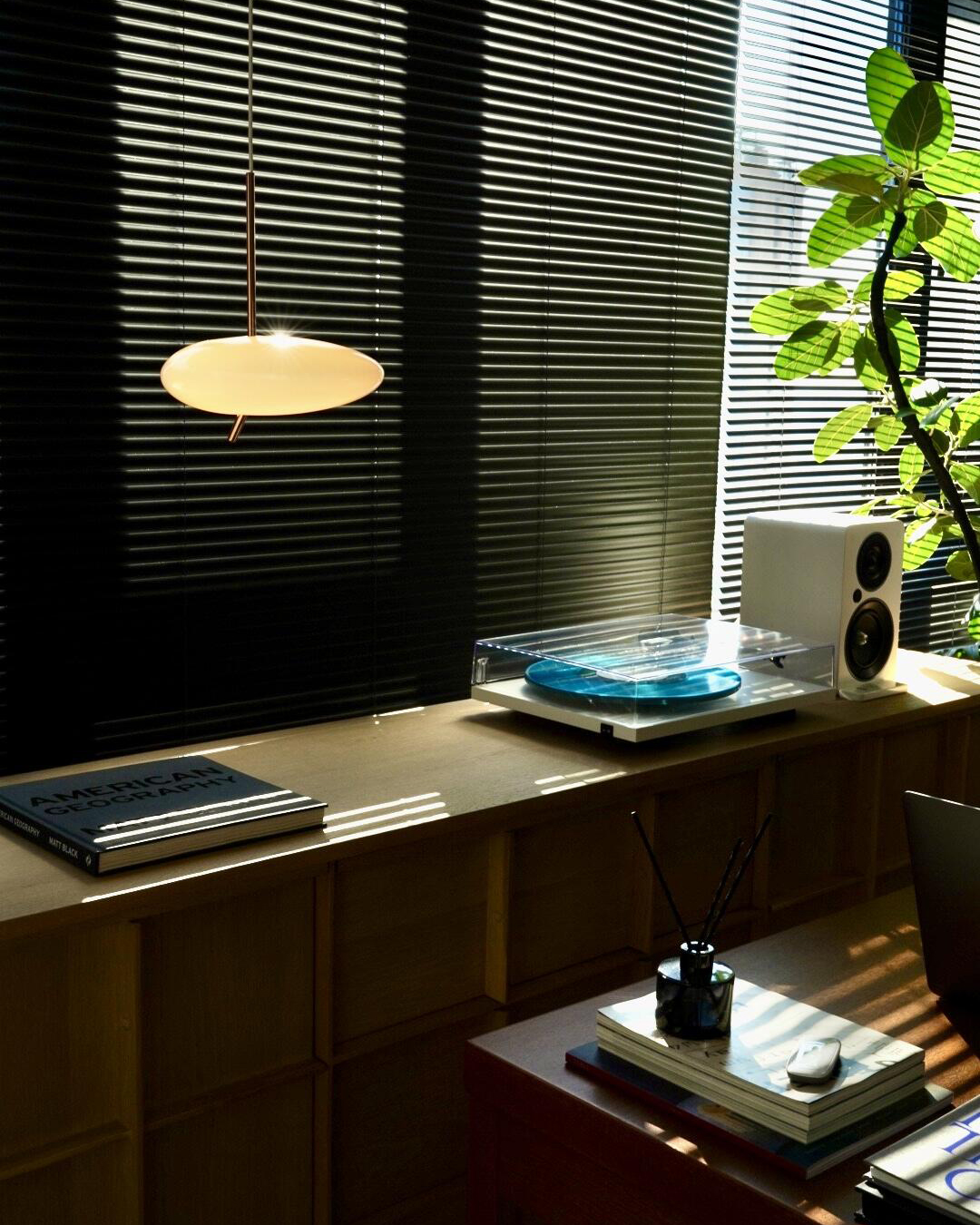 Luma Pebble Pendant Lamp