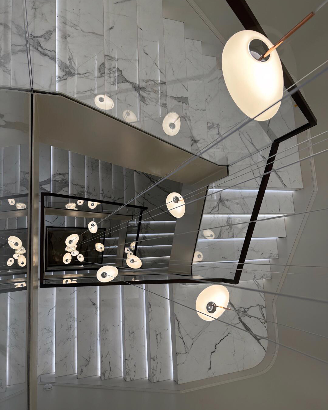 Luma Pebble Pendant Lamp