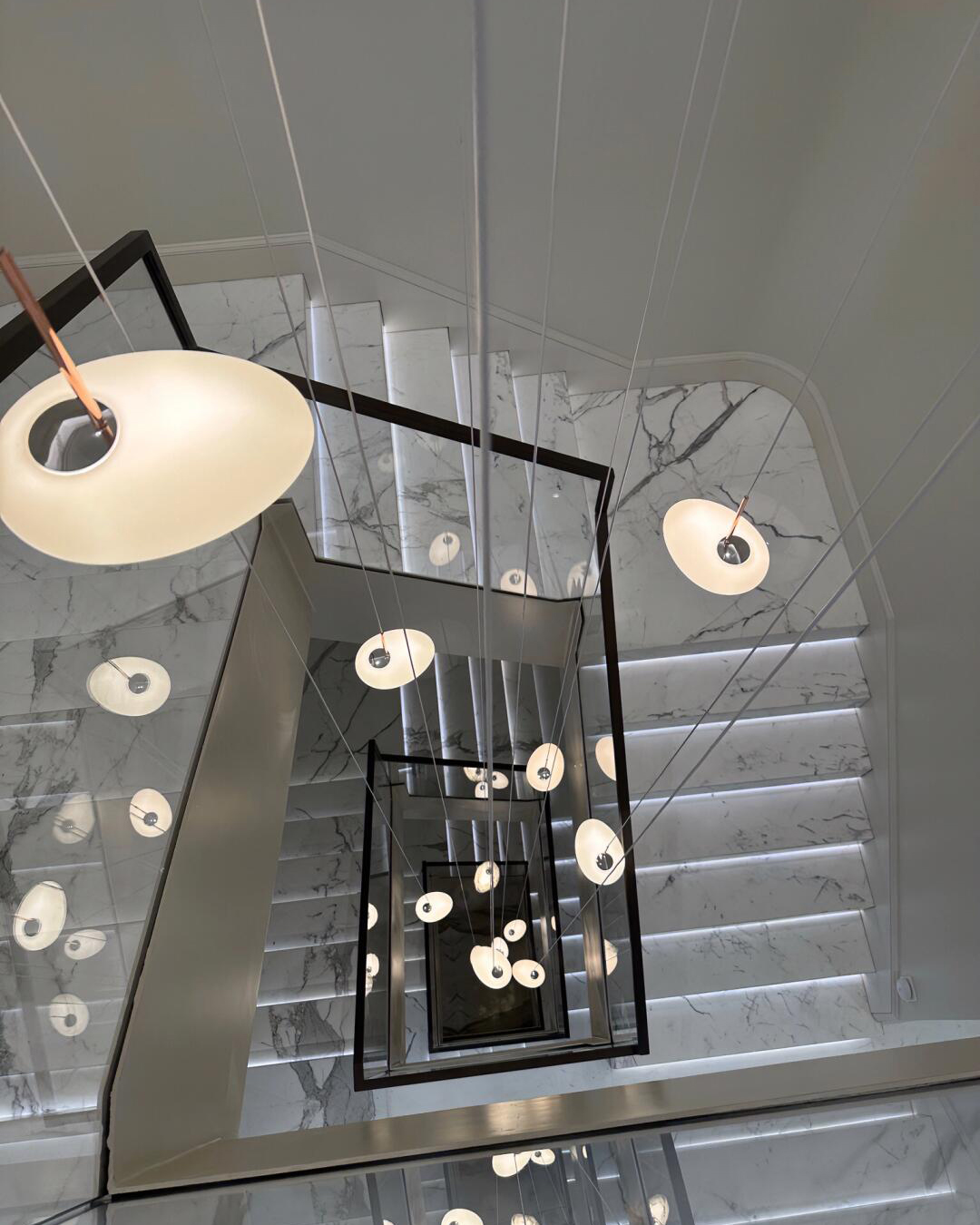 Luma Pebble Pendant Lamp