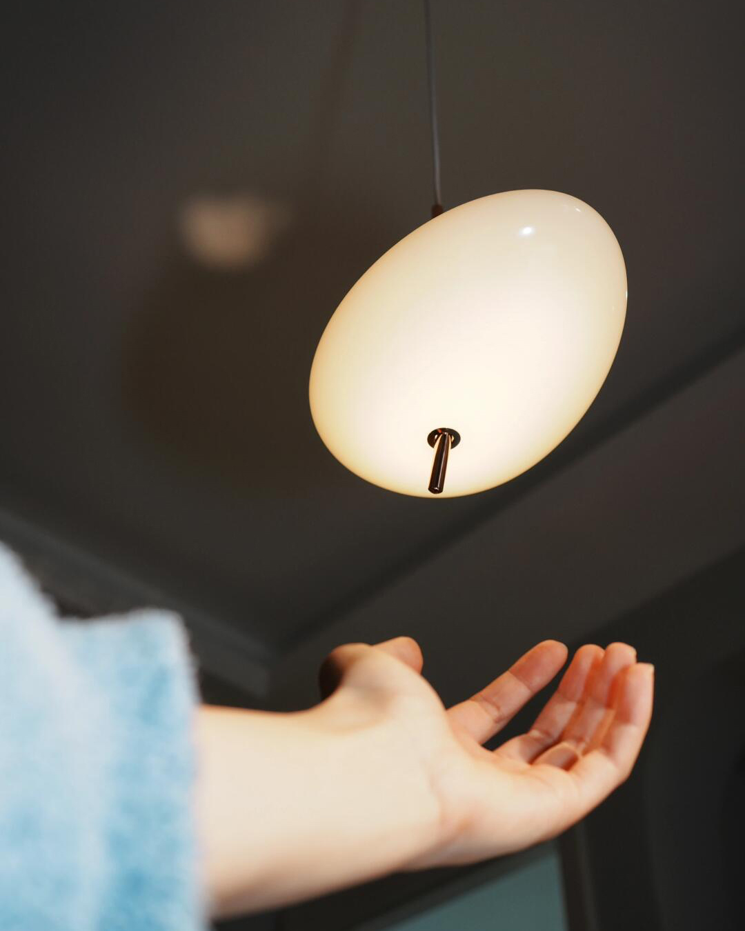 Luma Pebble Pendant Lamp