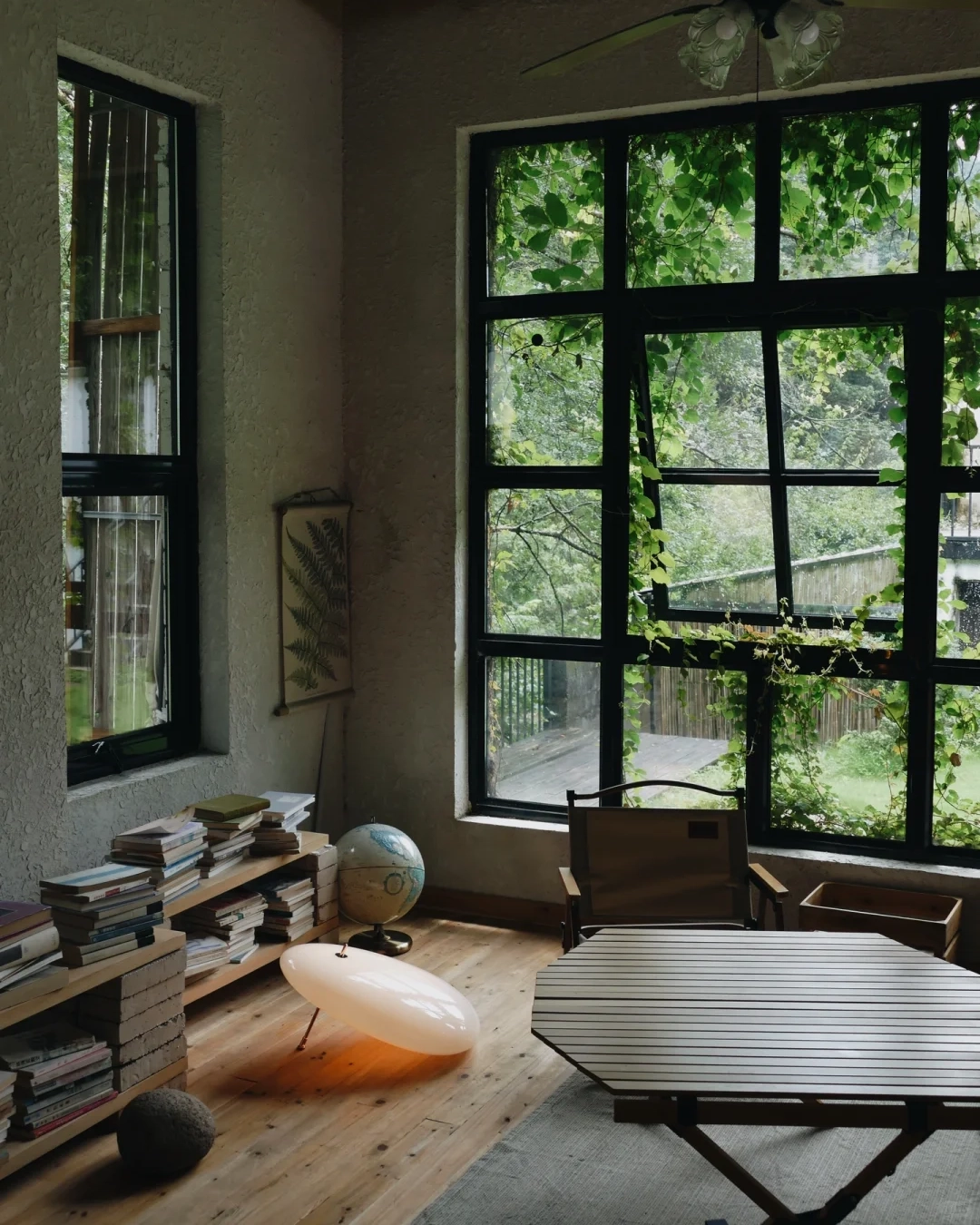 Luma Pebble Table Lamp