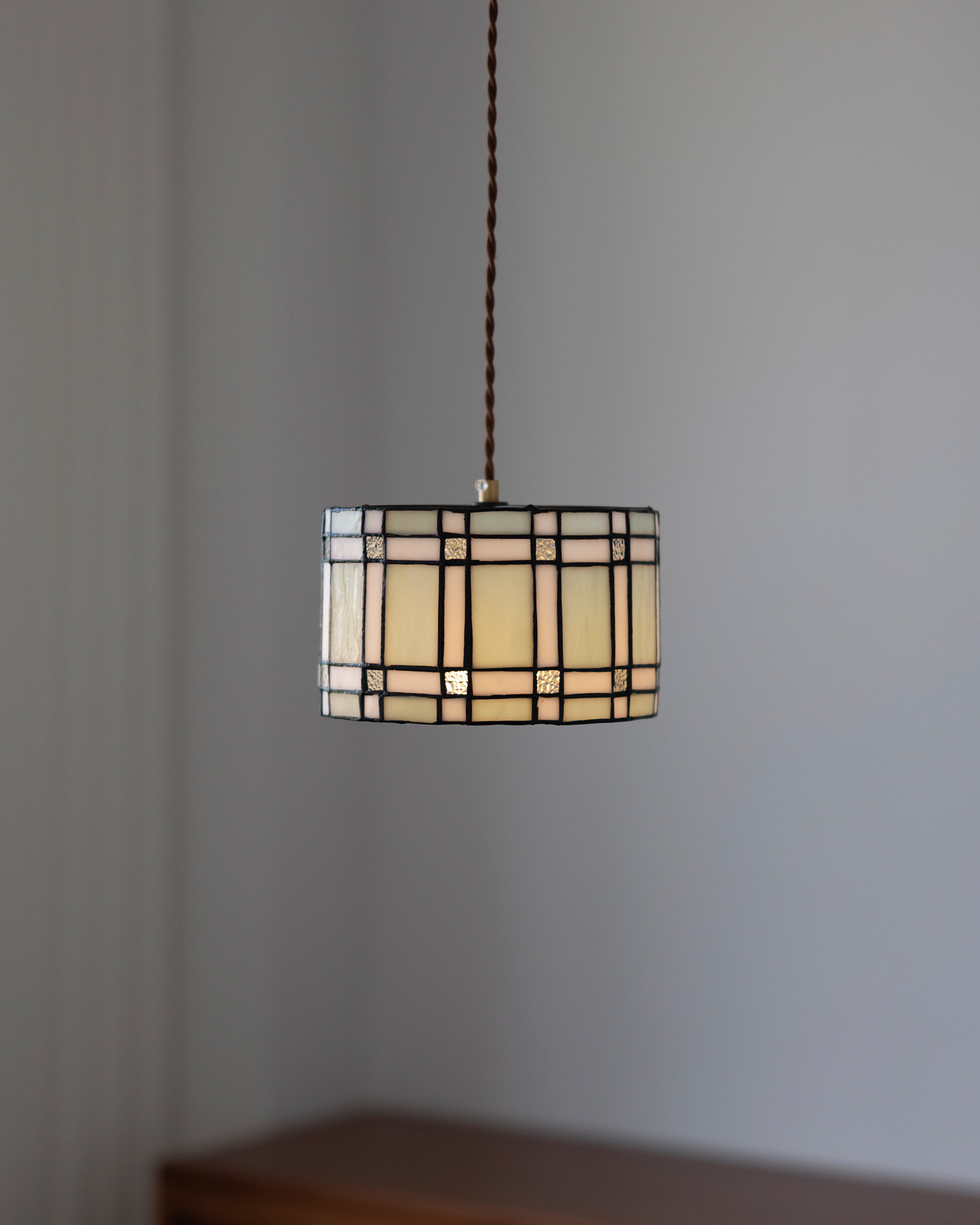 Lumière Grid Glass Pendant Light