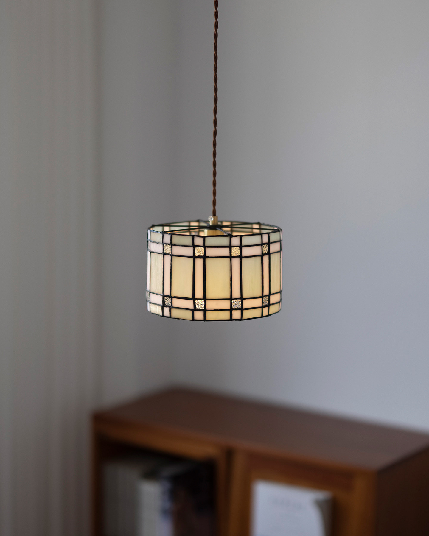 Lumière Grid Glass Pendant Light