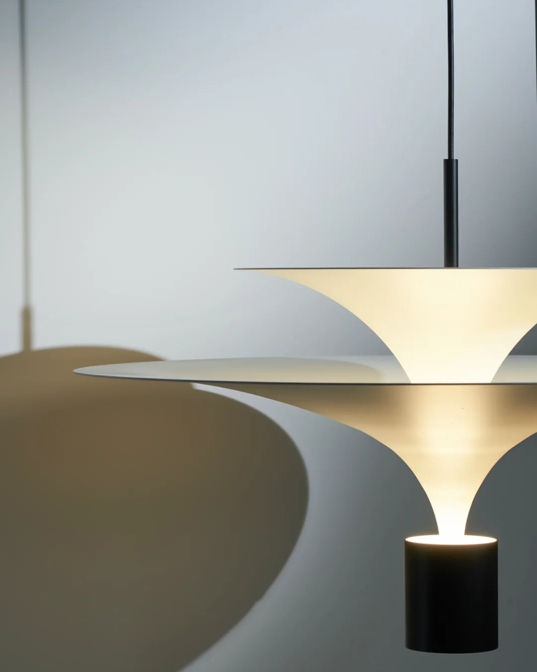 Lumin Layer Pendant Lamp