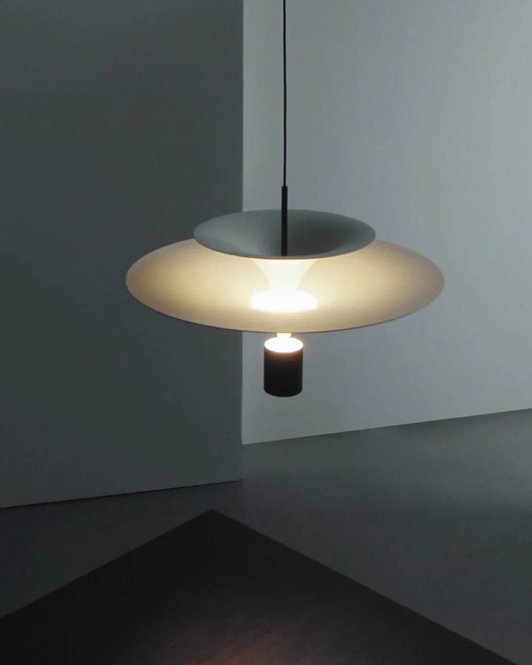 Lumin Layer Pendant Lamp