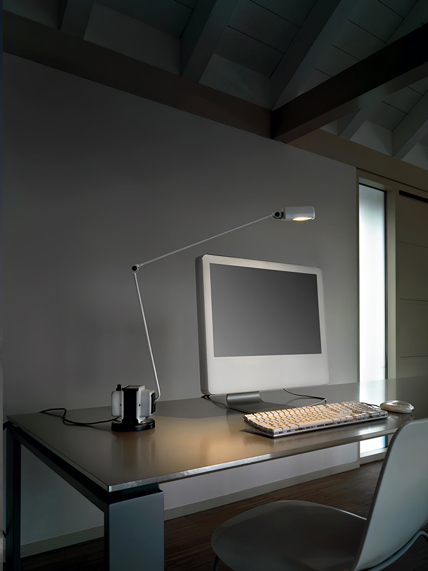 Daphines Table Lamp-elegalight