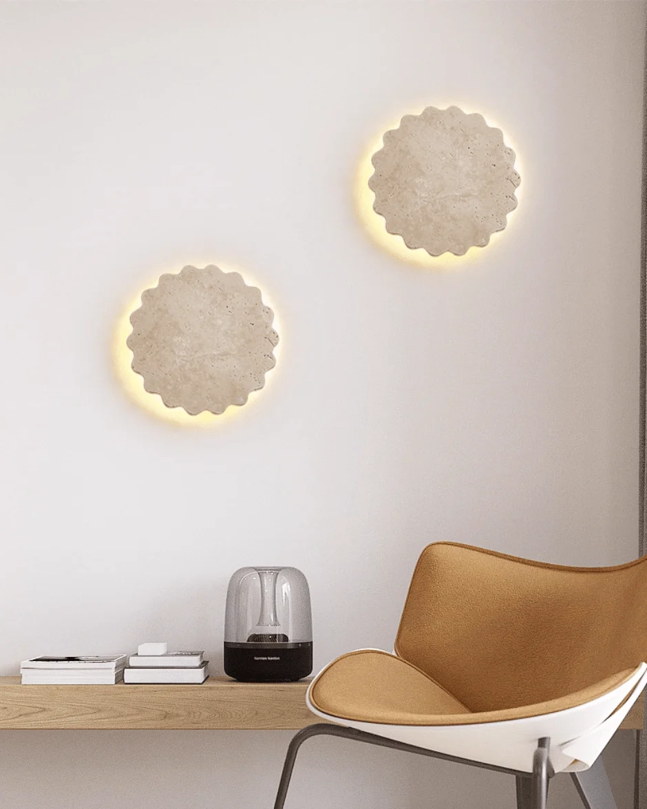 Luna Scallop Wall Lamp