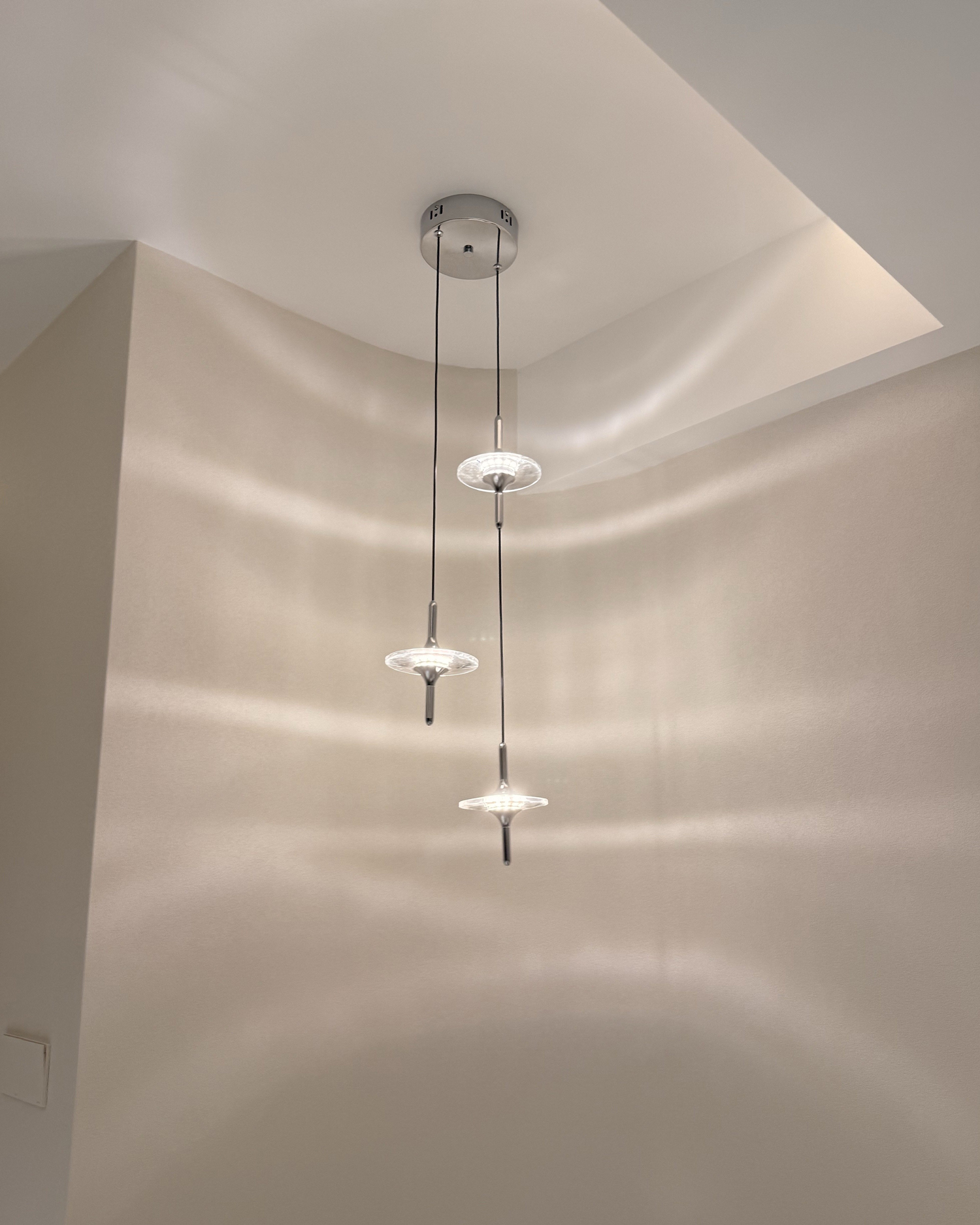 Lustre Crystal Pendant Light