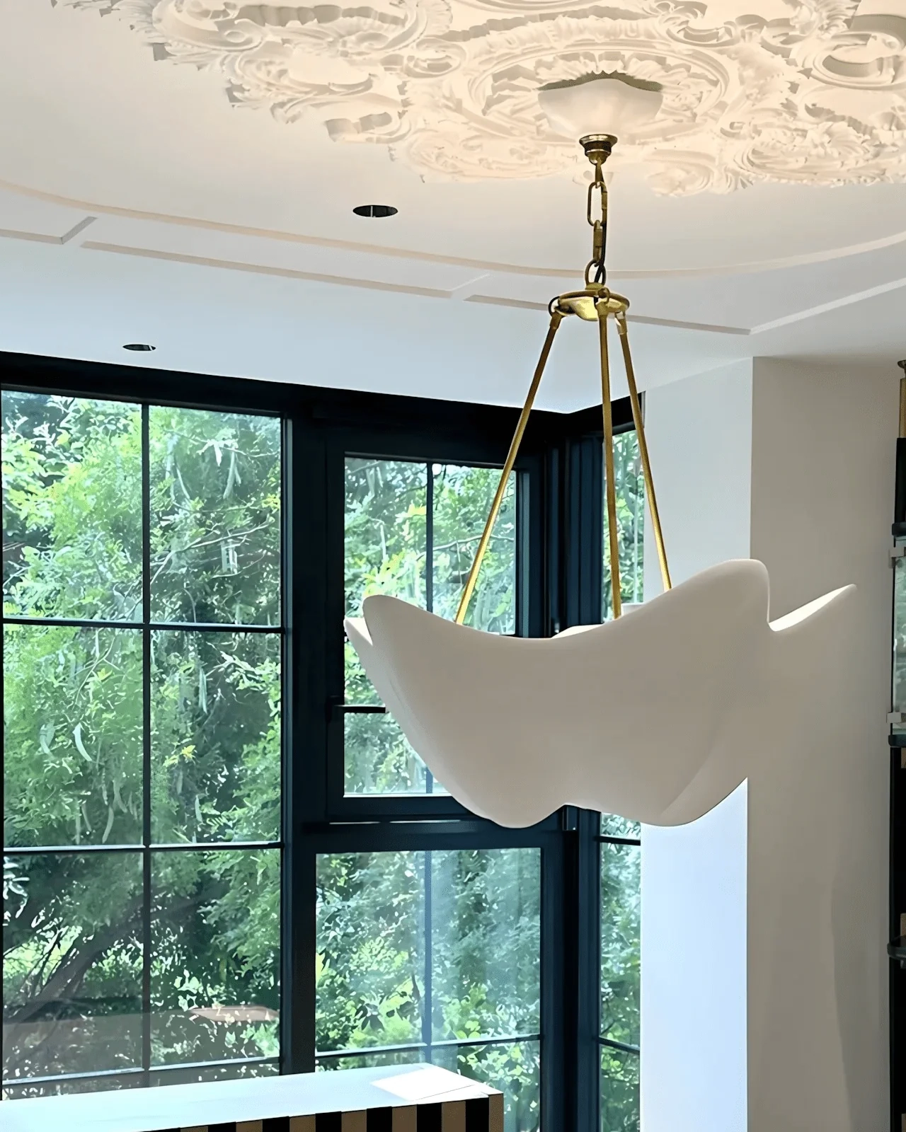 Luvonea Plaster Chandelier